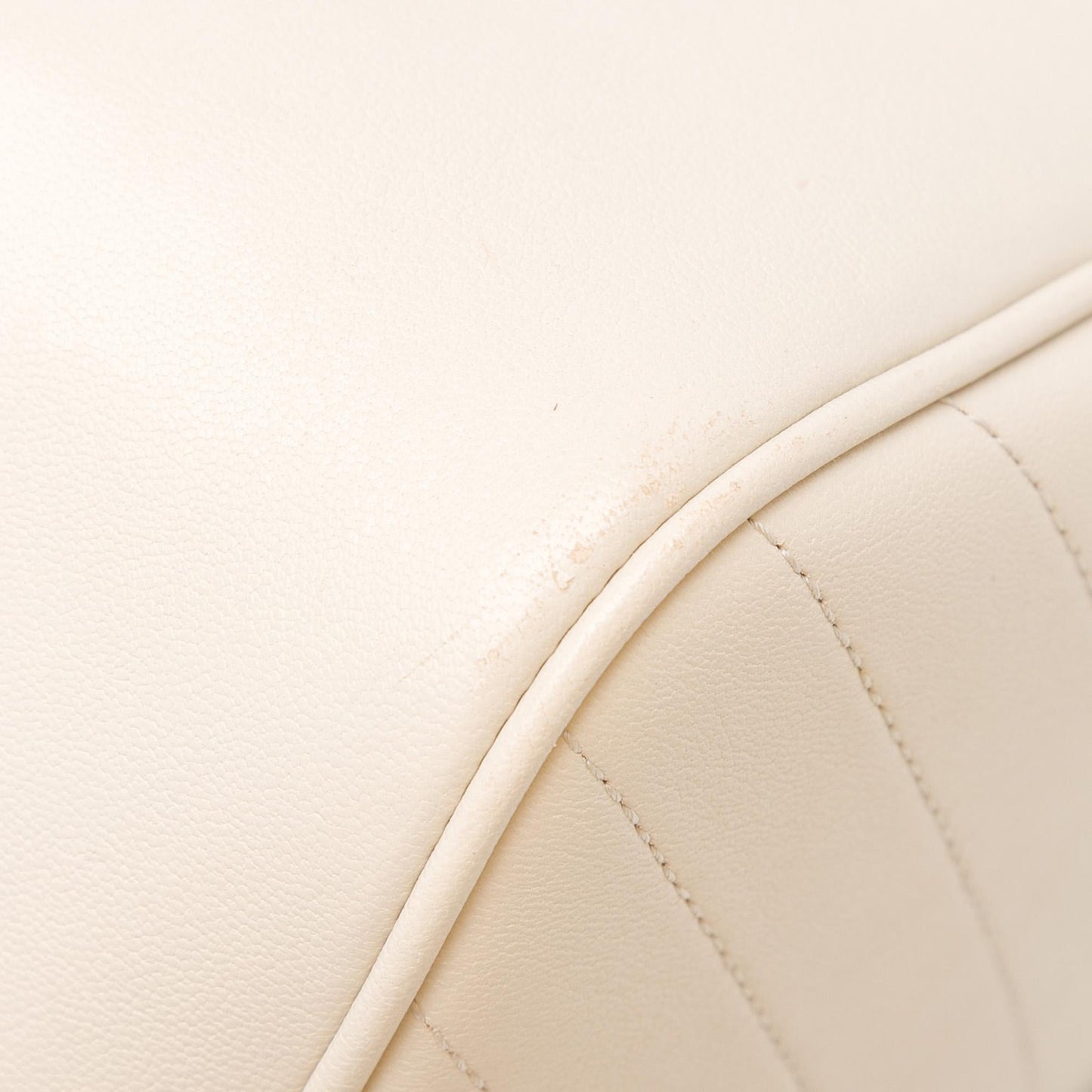 Gucci Small Blondie Crossbody Bag (SHG-DBics3)