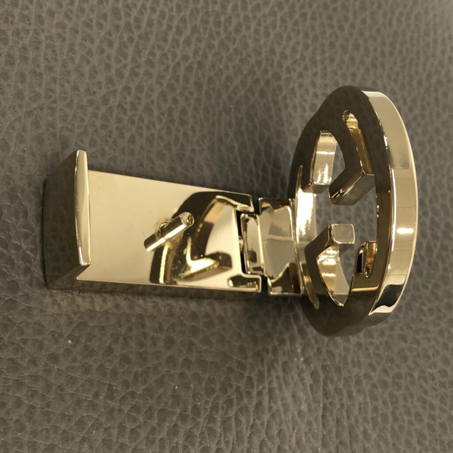 Gucci Small Dollar Calf Interlocking G Top Handle (SHG-XhsO8p)