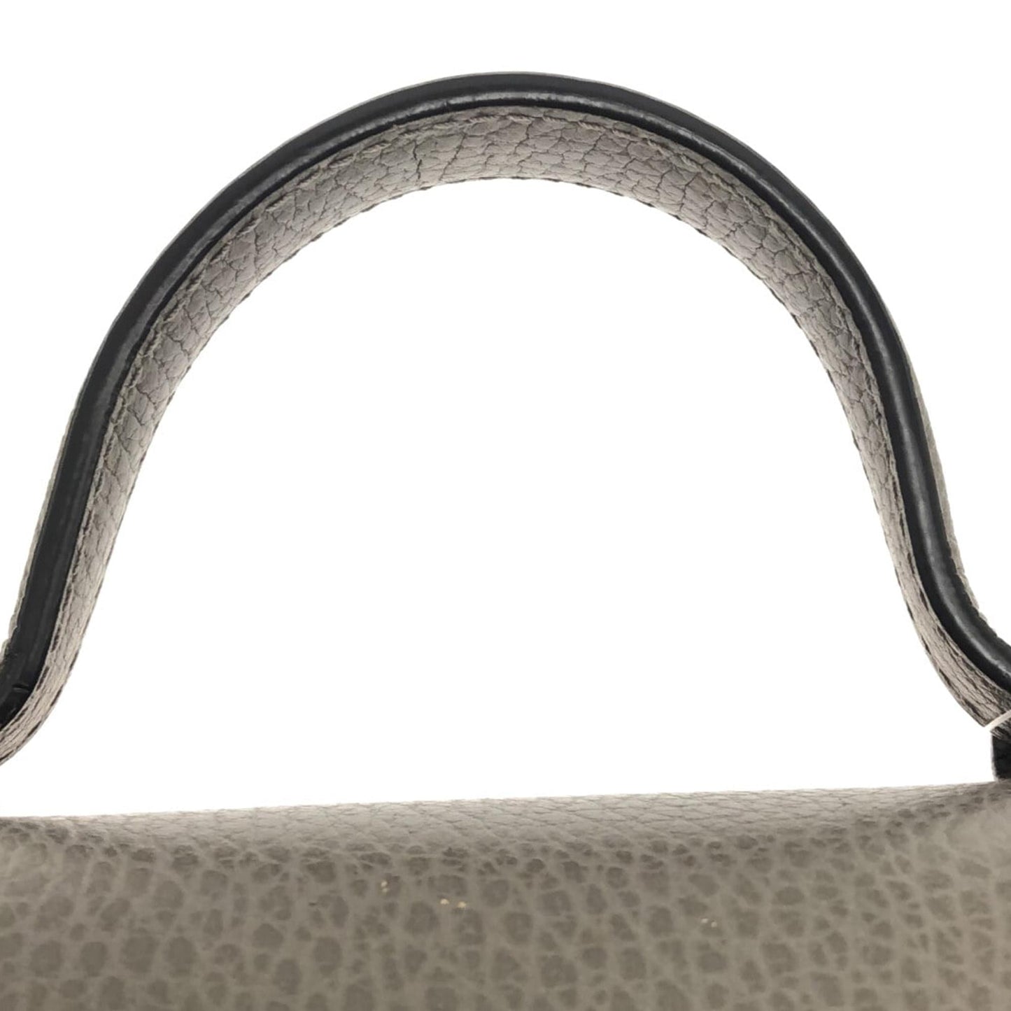 Gucci Small Dollar Calf Interlocking G Top Handle (SHG-XhsO8p)
