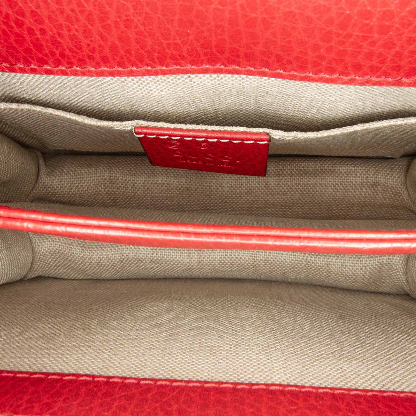 Gucci Small Dollar Interlocking G Crossbody (SHG-nlXHR2)