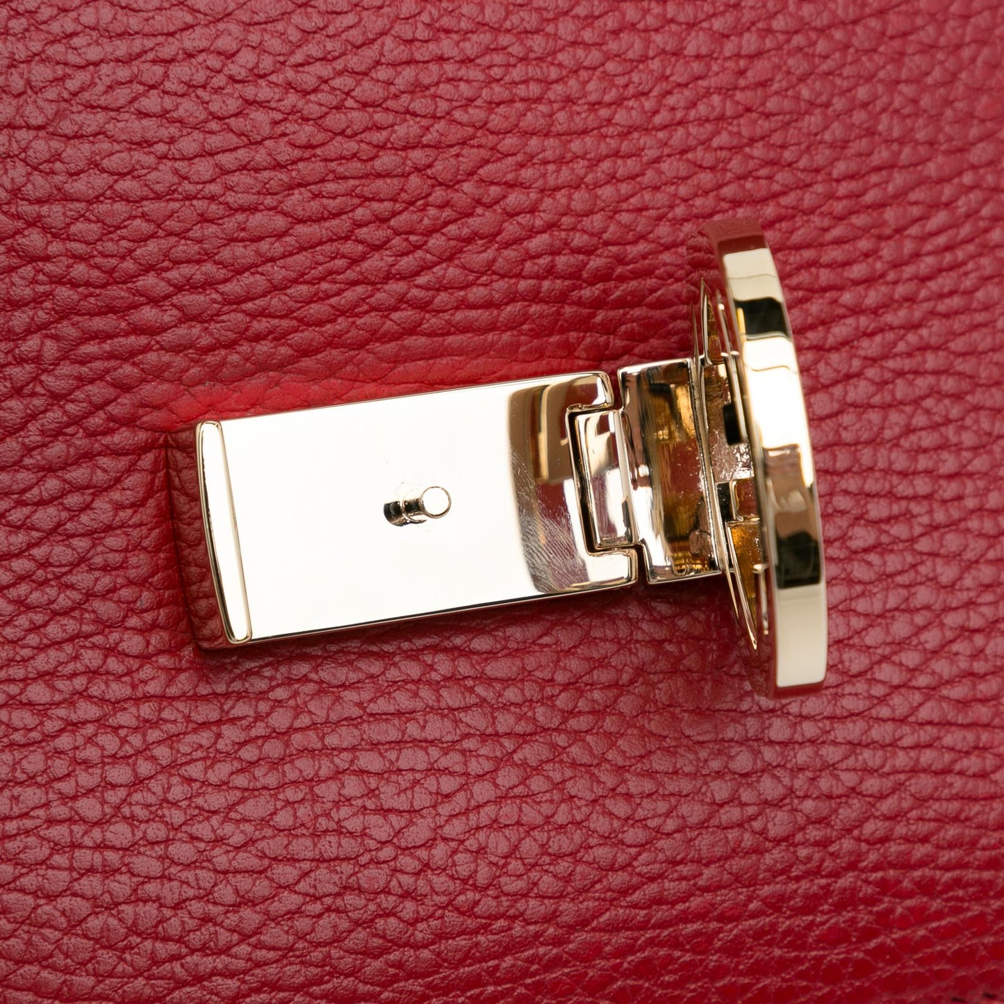 Gucci Small Dollar Interlocking G Crossbody (SHG-xGlgNT)