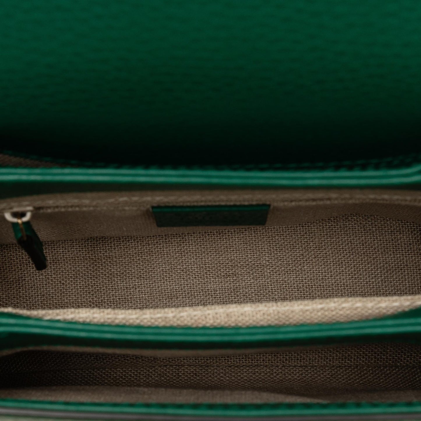 Gucci Small Dollar Interlocking G Crossbody (SHG-RYabwN)