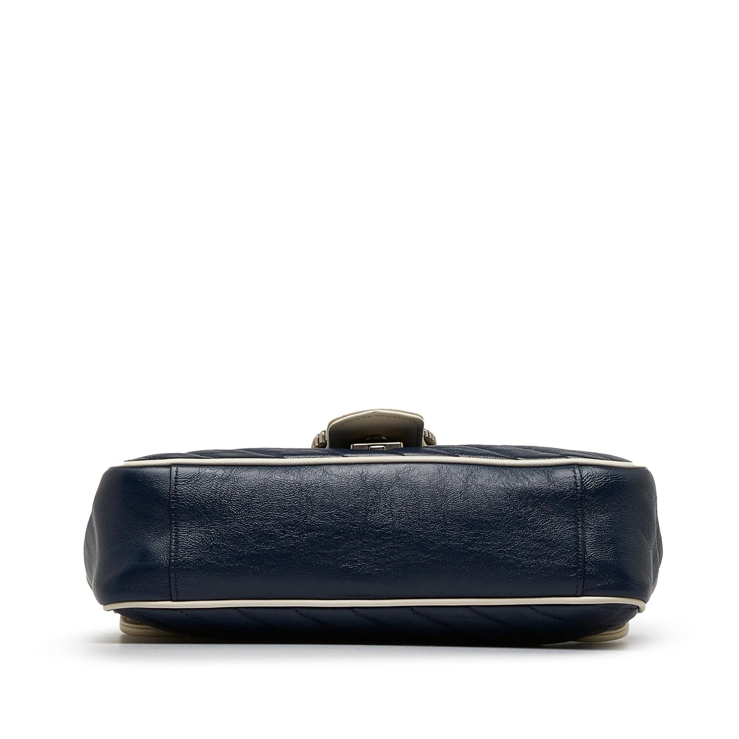 Gucci Small GG Marmont Matelasse Crossbody Bag (SHG-gXACgT)