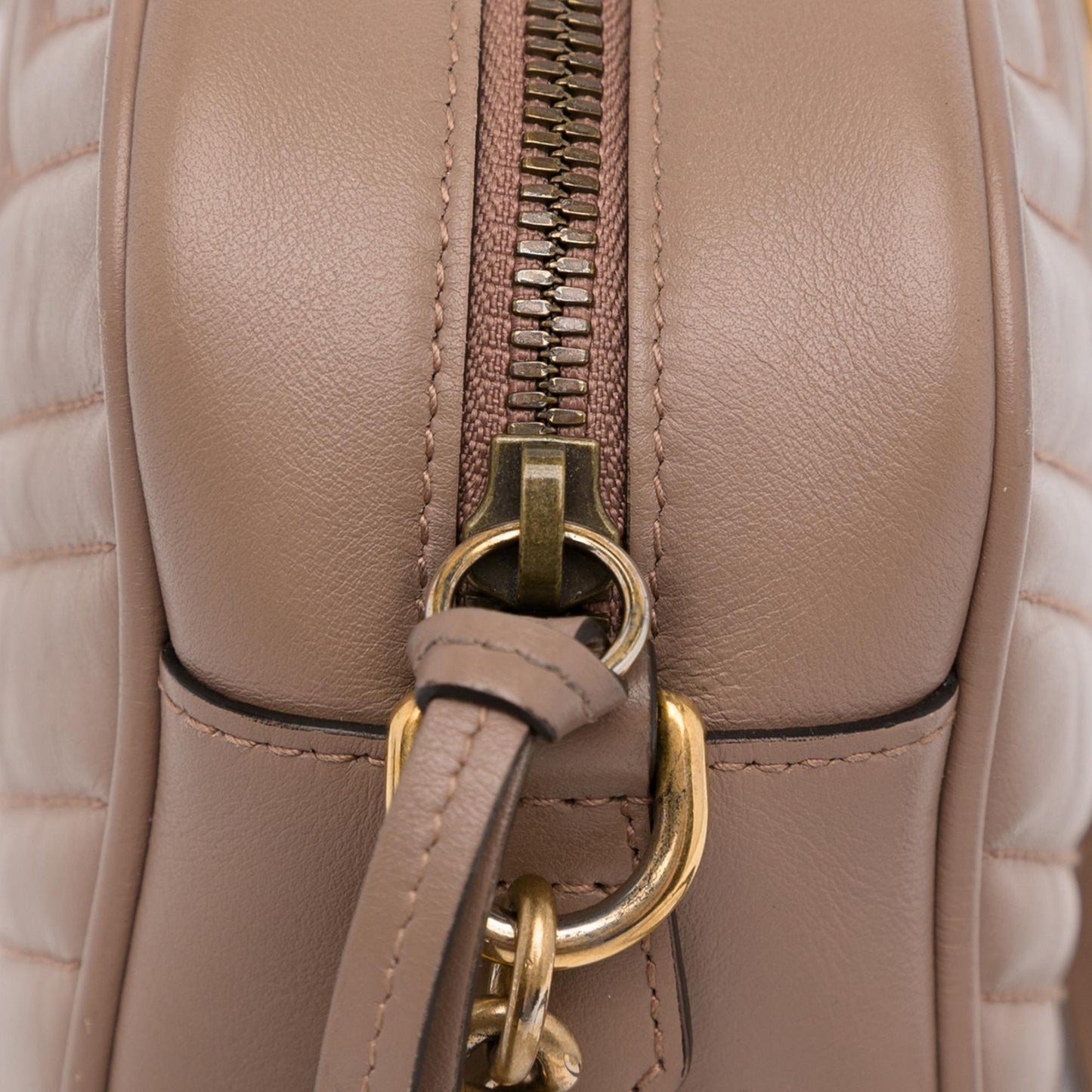 Gucci Small GG Marmont Matelasse Crossbody (SHG-g9CwWf)