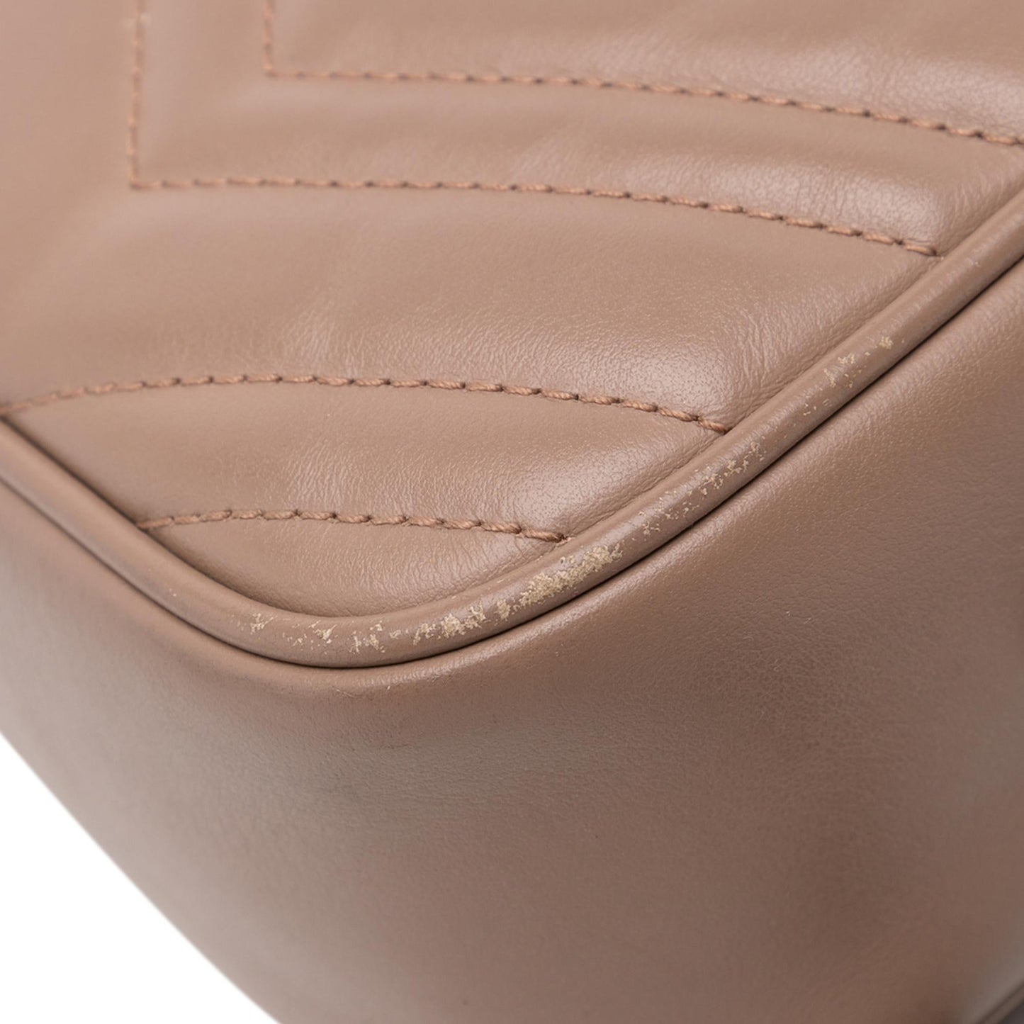 Gucci Small GG Marmont Matelasse Crossbody (SHG-g9CwWf)