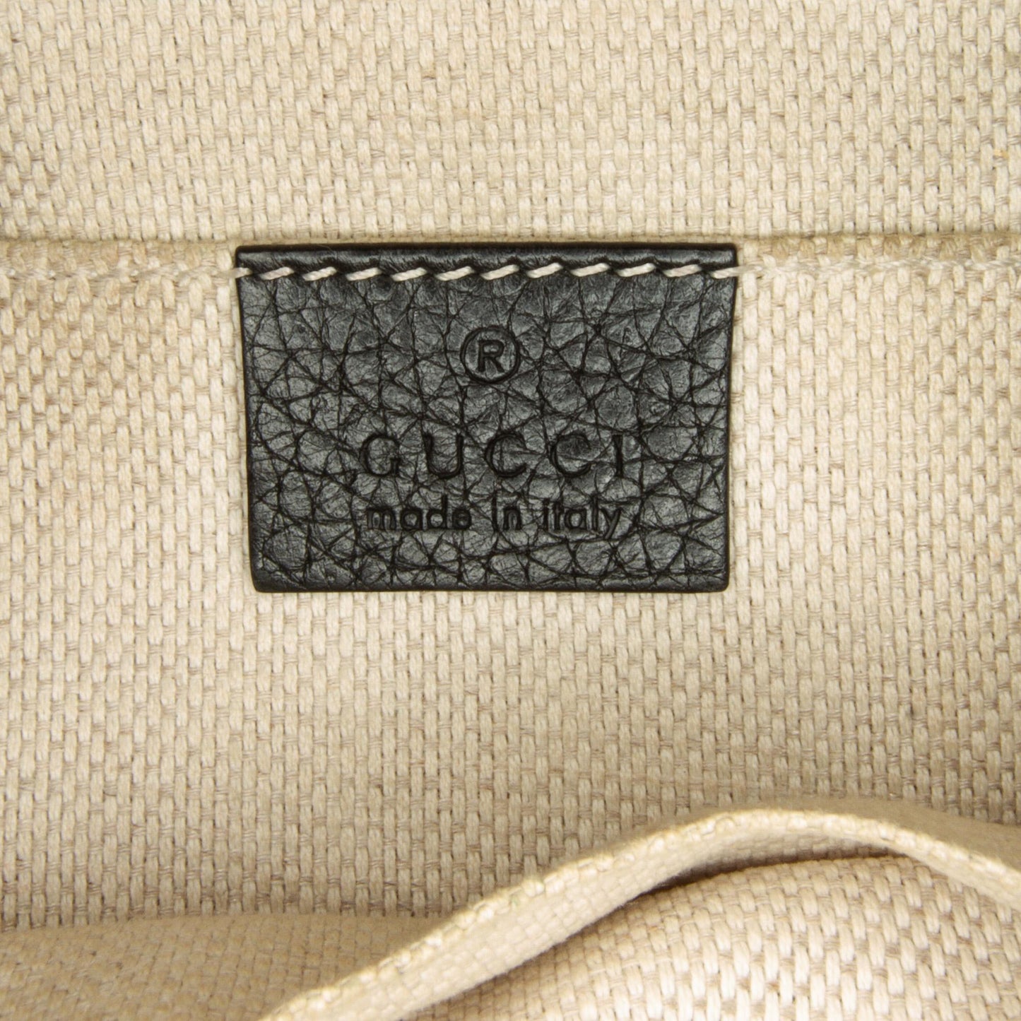 Gucci Small Leather Soho Disco Crossbody (SHG-XZOEXT)