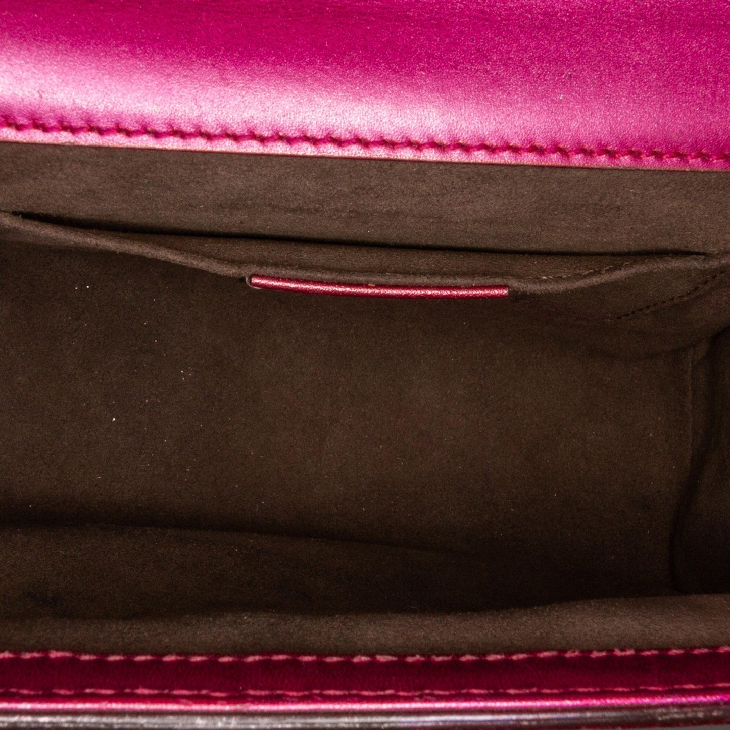 Gucci Small Metallic Padlock Crossbody (SHG-vepPaF)