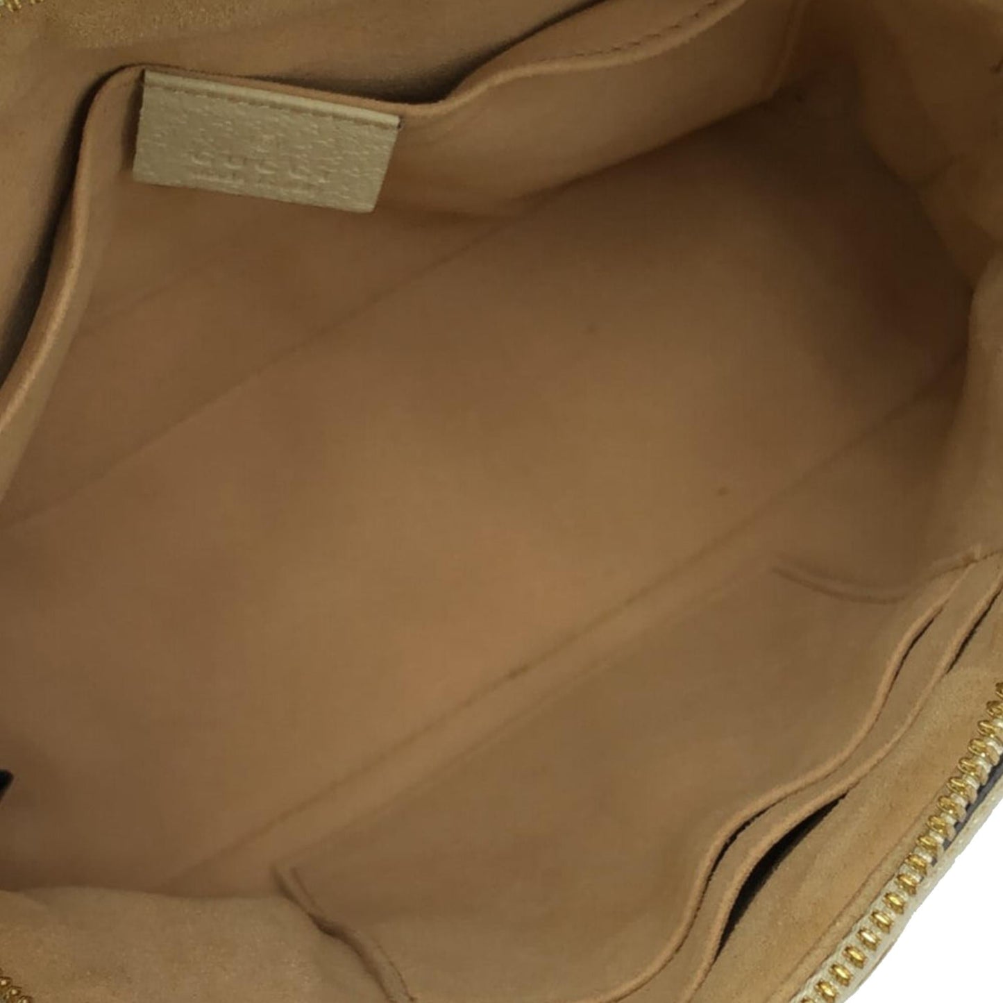 Gucci Small Ophidia Dome Crossbody Bag (SHG-DYpW1y)