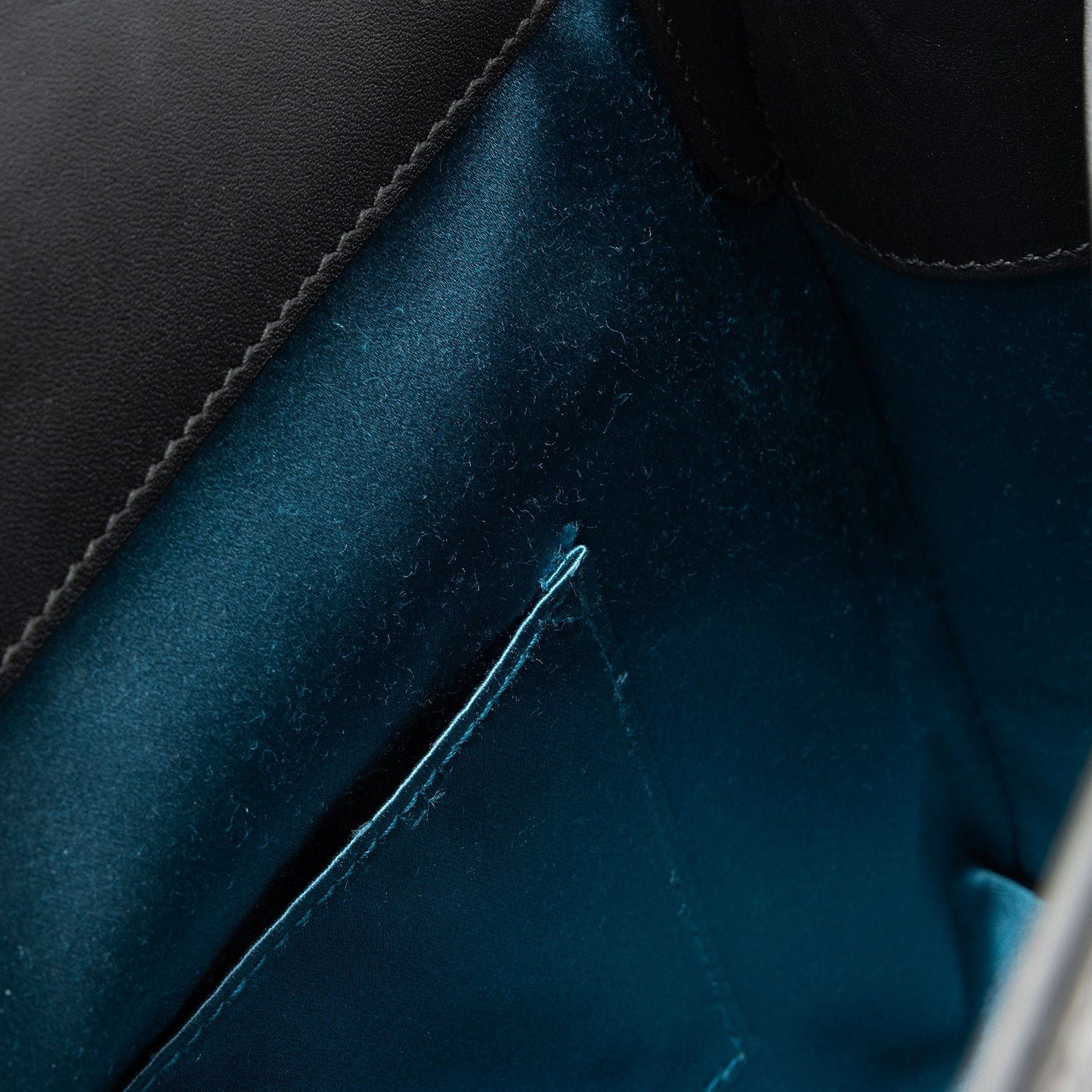 Gucci Suede Ophidia Medium Shoulder Bag (SHF-HxLkSO)