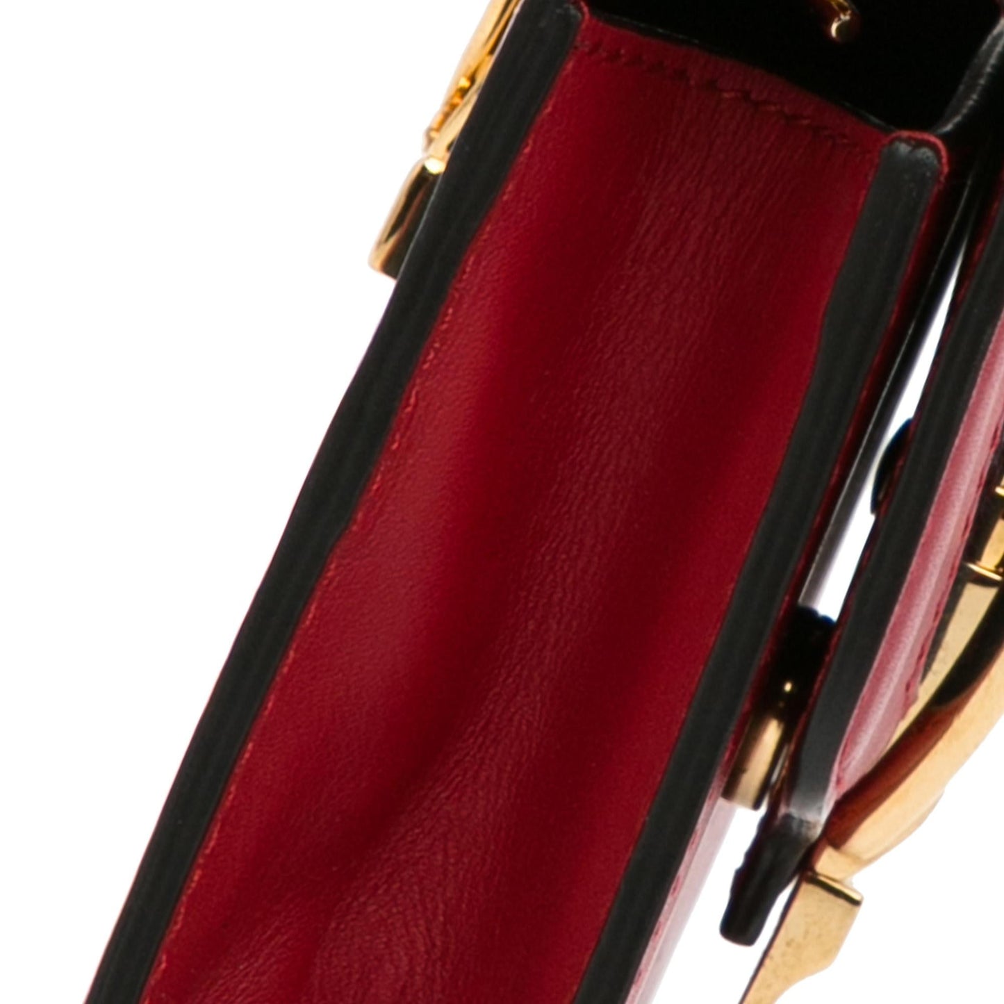 Gucci Super Mini Sylvie Chain Bag (SHG-LSaXfy)