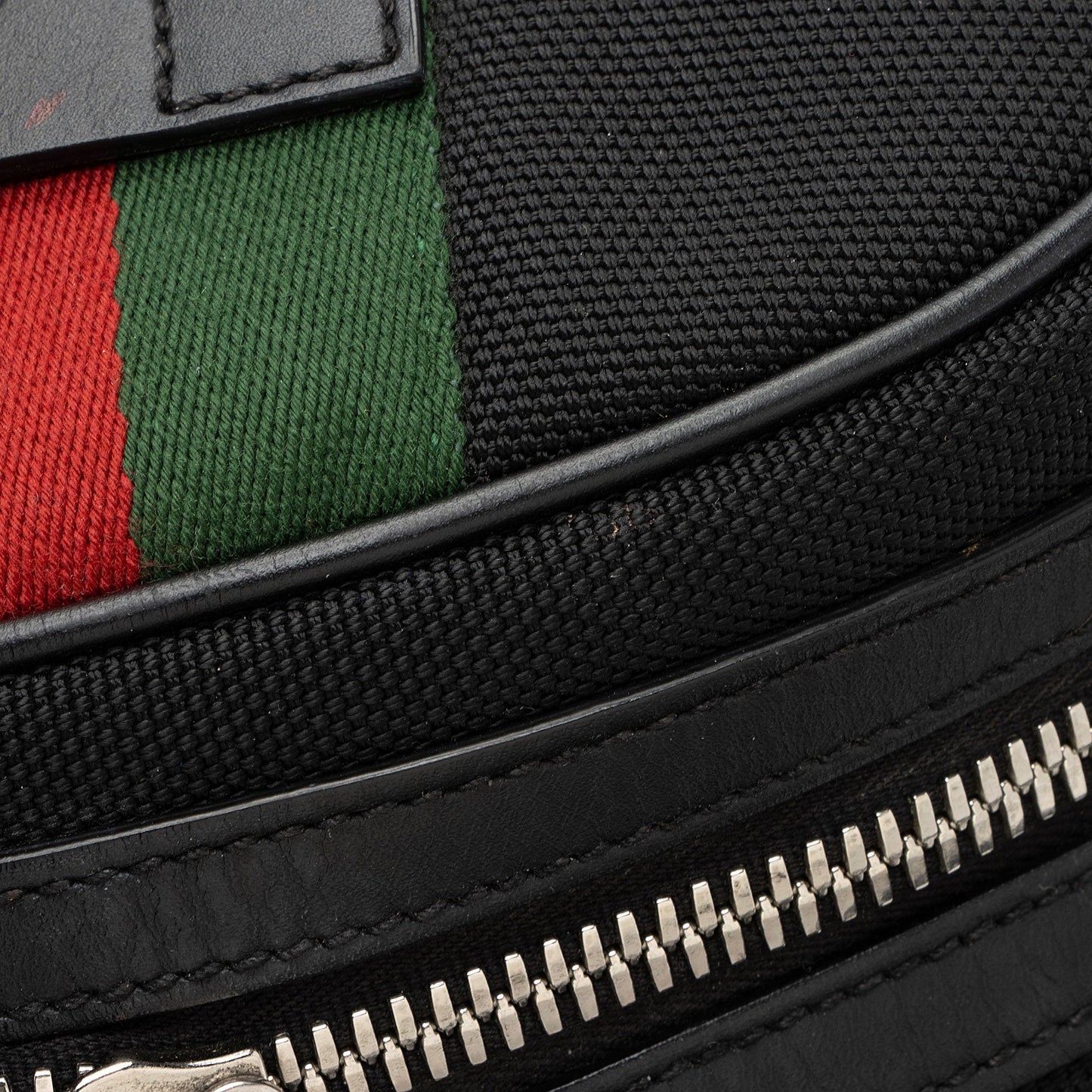 Gucci Techno Canvas Web Backpack (SHF-sknsmd)