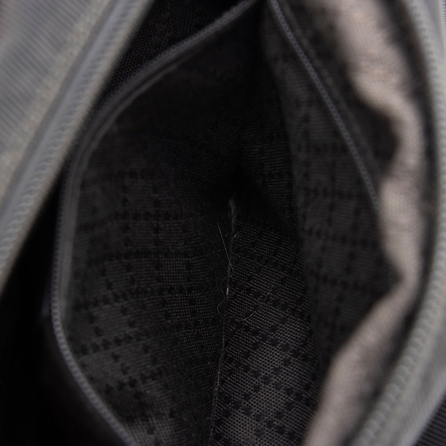 Gucci Vintage Nylon Bamboo Hobo (SHF-jDdhwP)