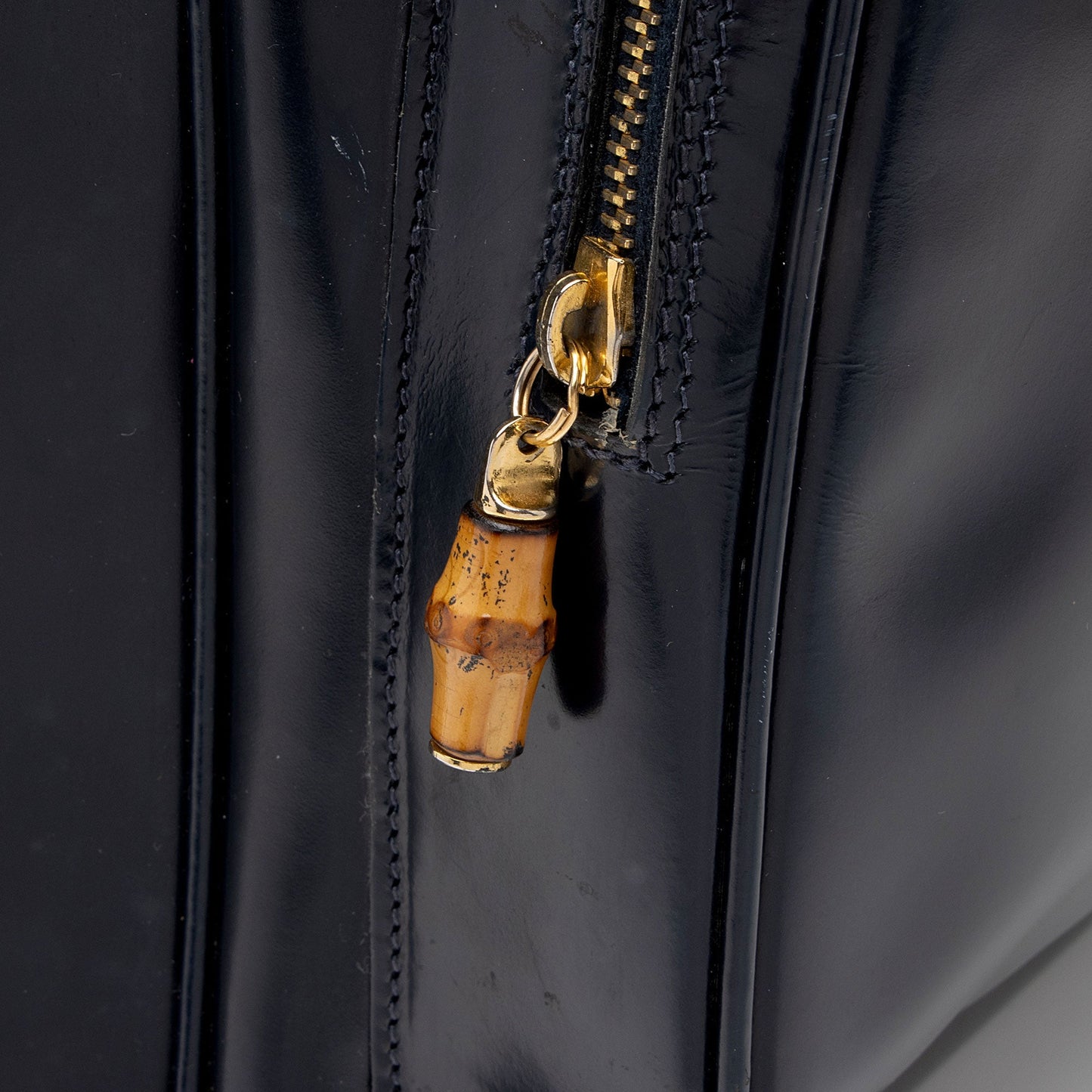 Gucci Vintage Patent Leather Bamboo Sling Backpack (SHF-dSK8BK)