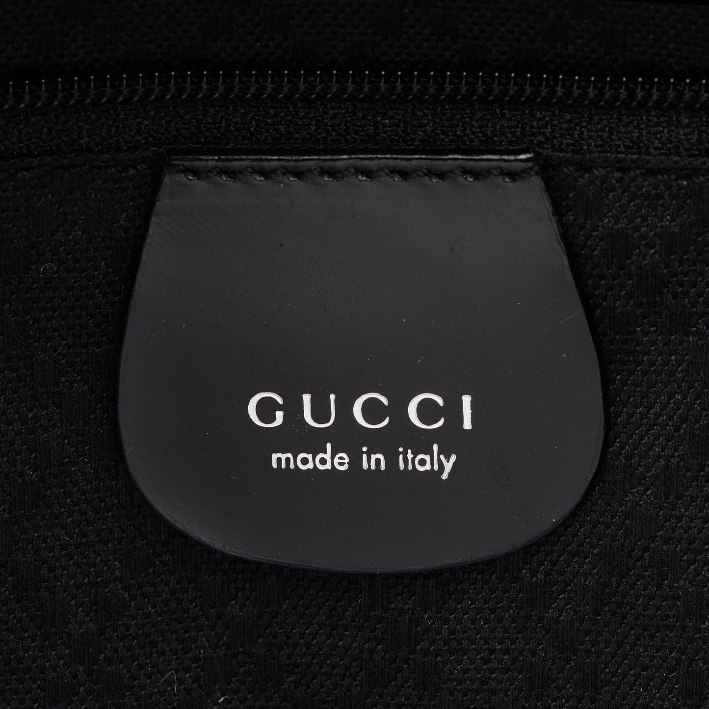 Gucci Vintage Quilted Nylon Bamboo Tote (SHF-2fSkOi)