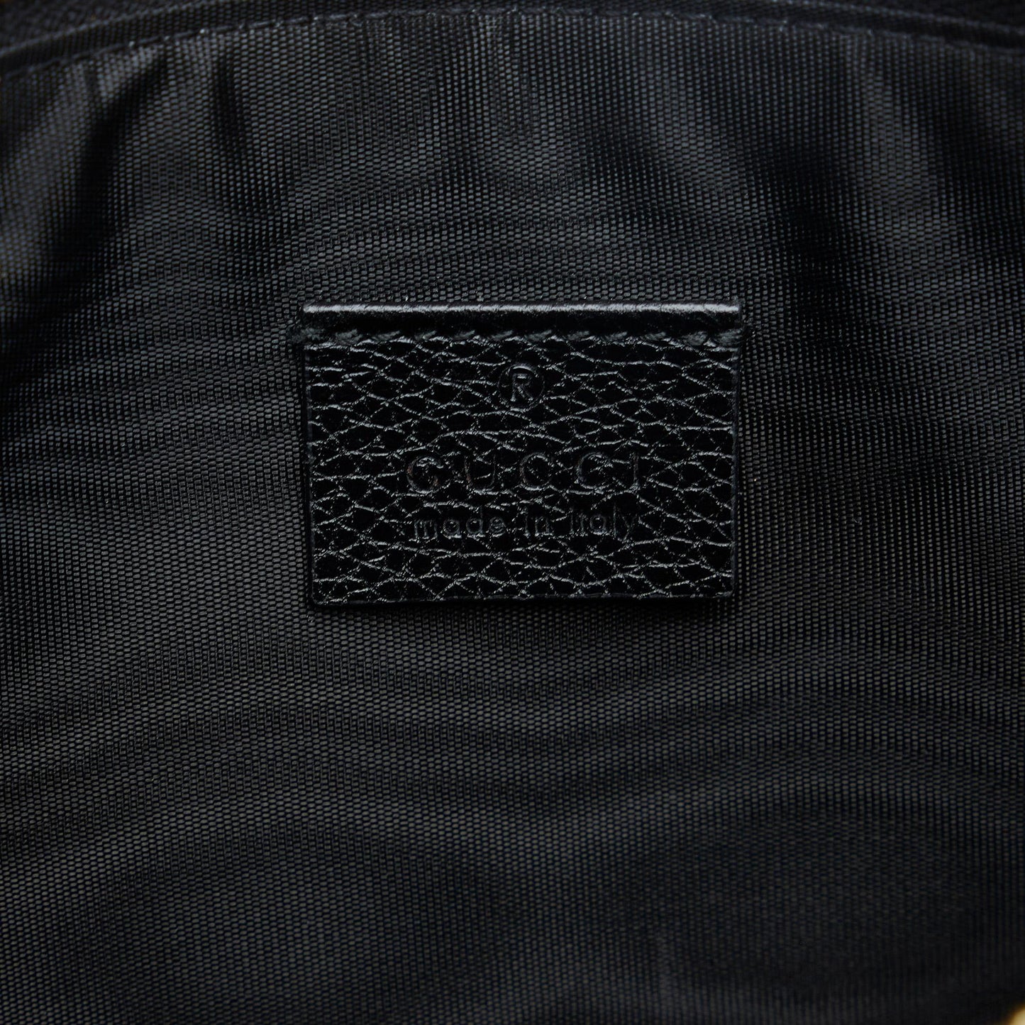 Gucci Zumi Clutch Bag (SHG-rsyvp7)