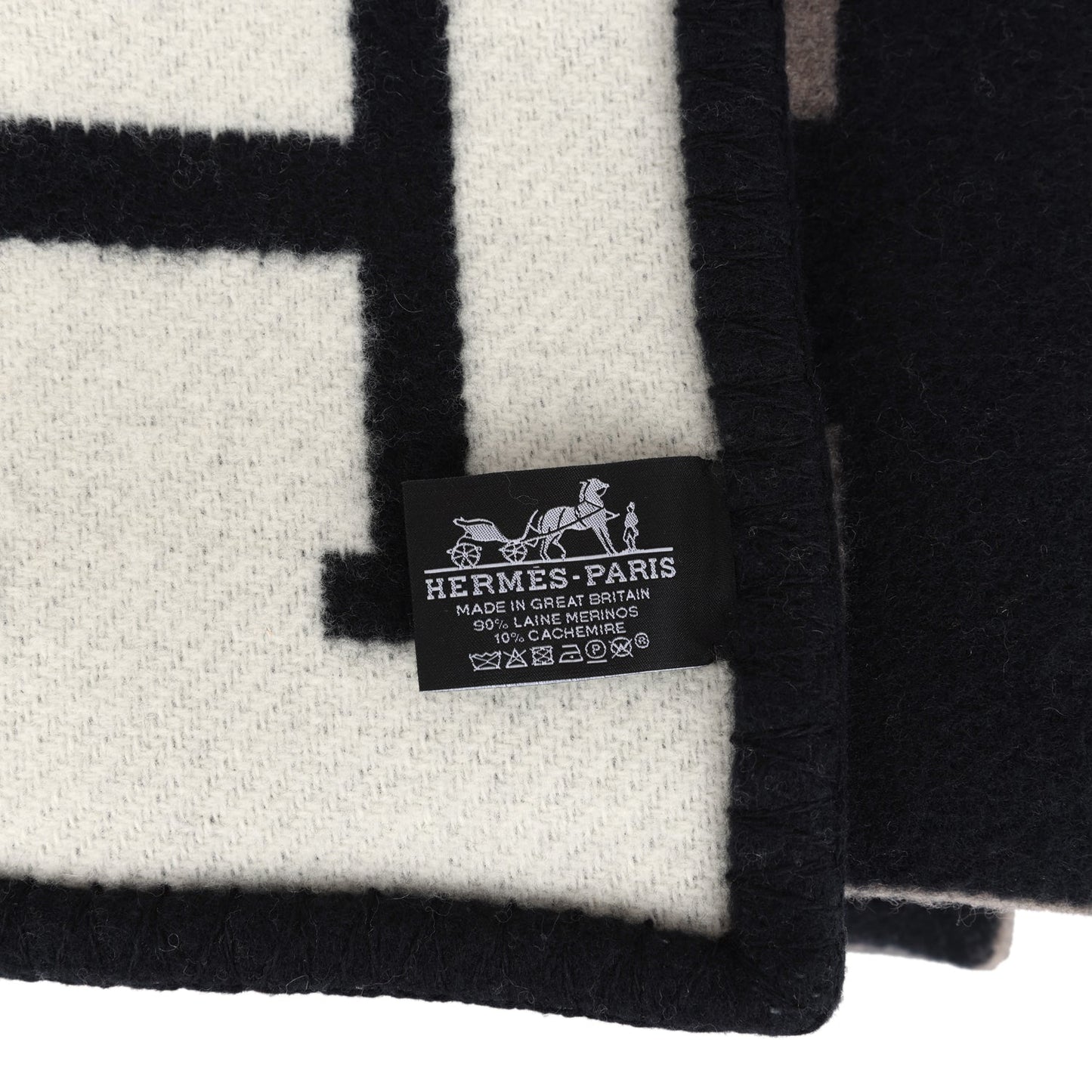 Hermes "Avalon III" Ecru and Gris Fonce Blanket