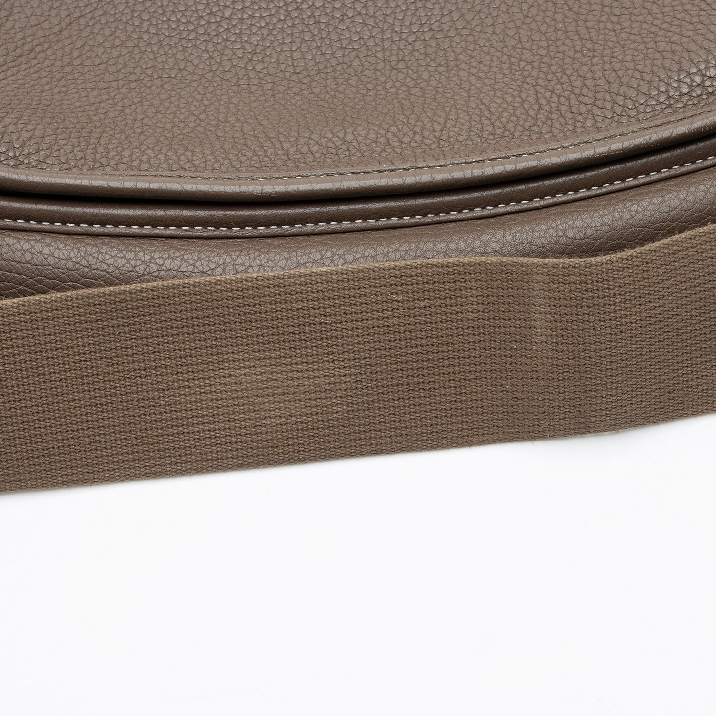 Hermes Taurillon Clemence Evelyne III PM Shoulder Bag