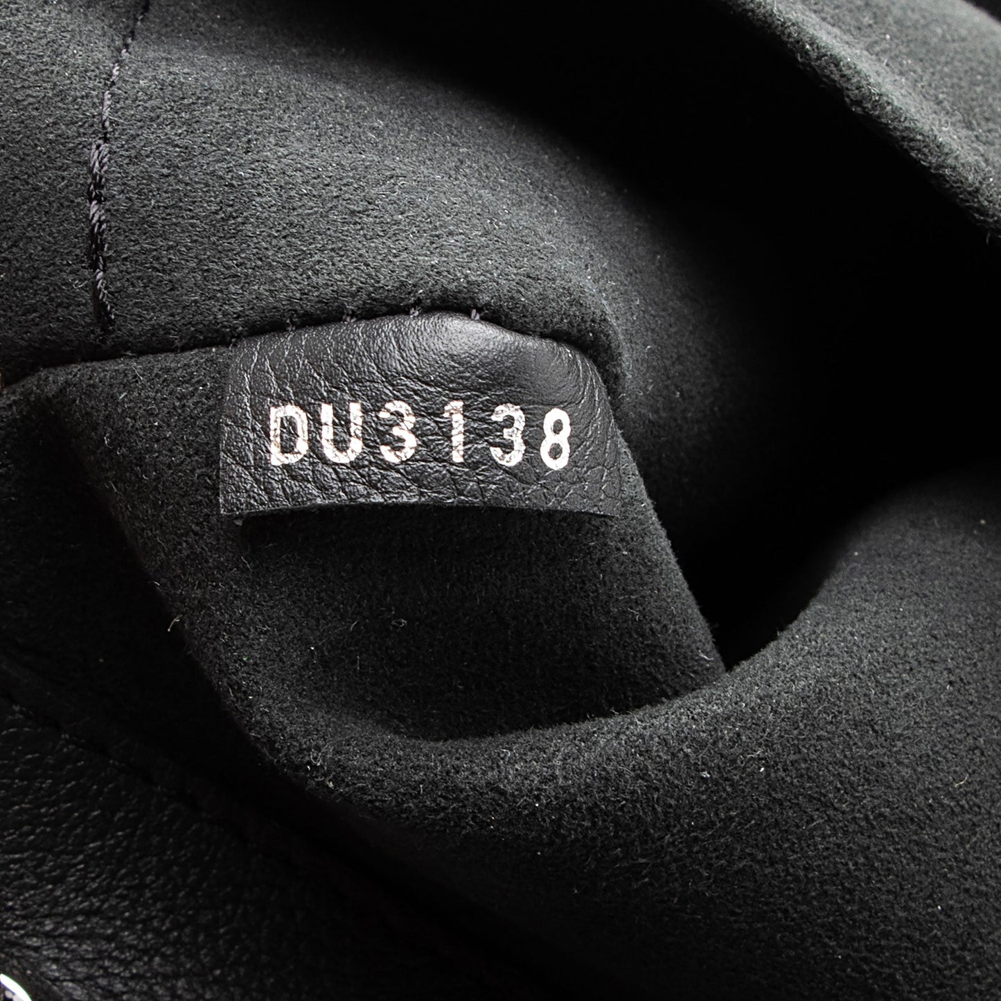 Louis Vuitton Calfskin Lockme Backpack (SHF-zVEB4r)