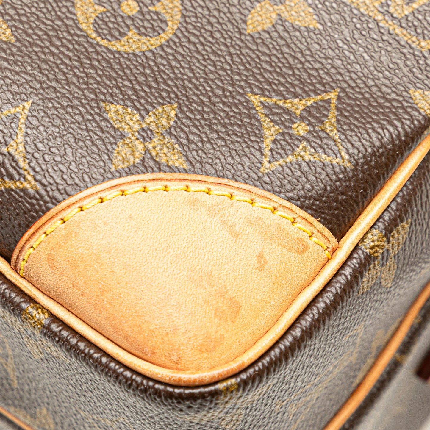 Louis Vuitton Monogram Nil Crossbody