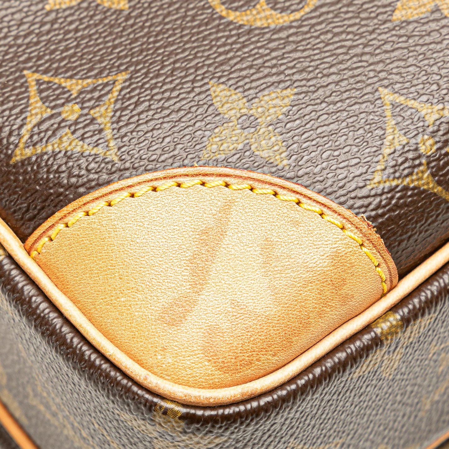 Louis Vuitton Monogram Nil Crossbody