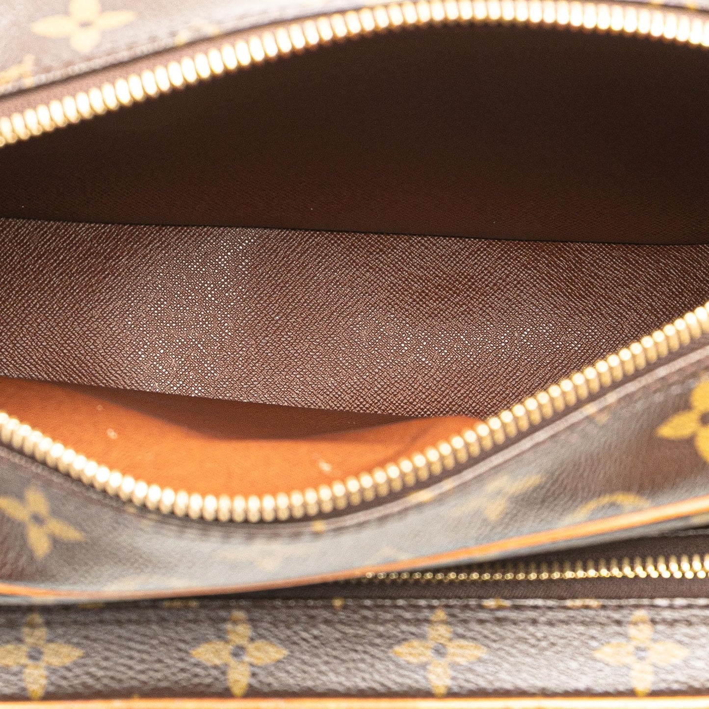 Louis Vuitton Monogram Nil Crossbody