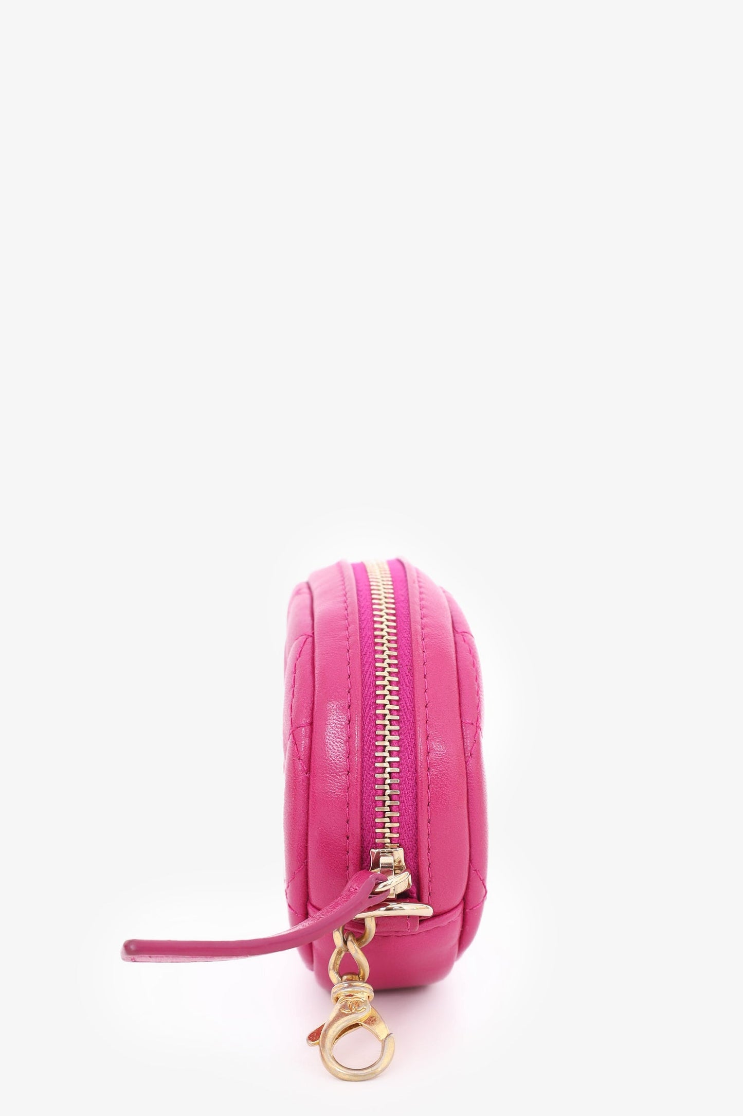 Pre-Loved Chanel™ 2019-20 Fuchsia Tweed 19 Round Clutch with Coin Purse