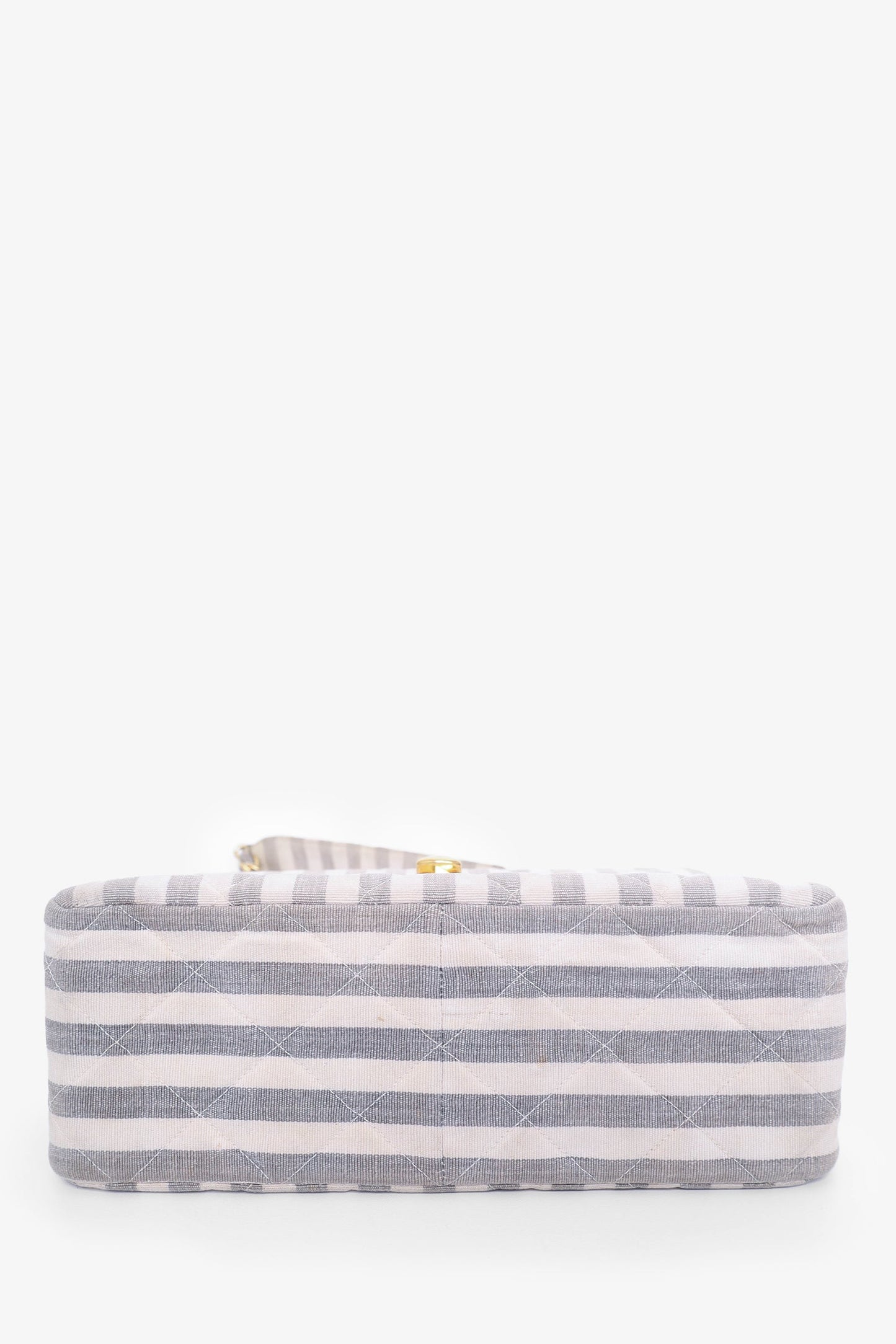 Pre-Loved Chanel™ 1994-96 Grey/White Striped Chain Shoulder Bag