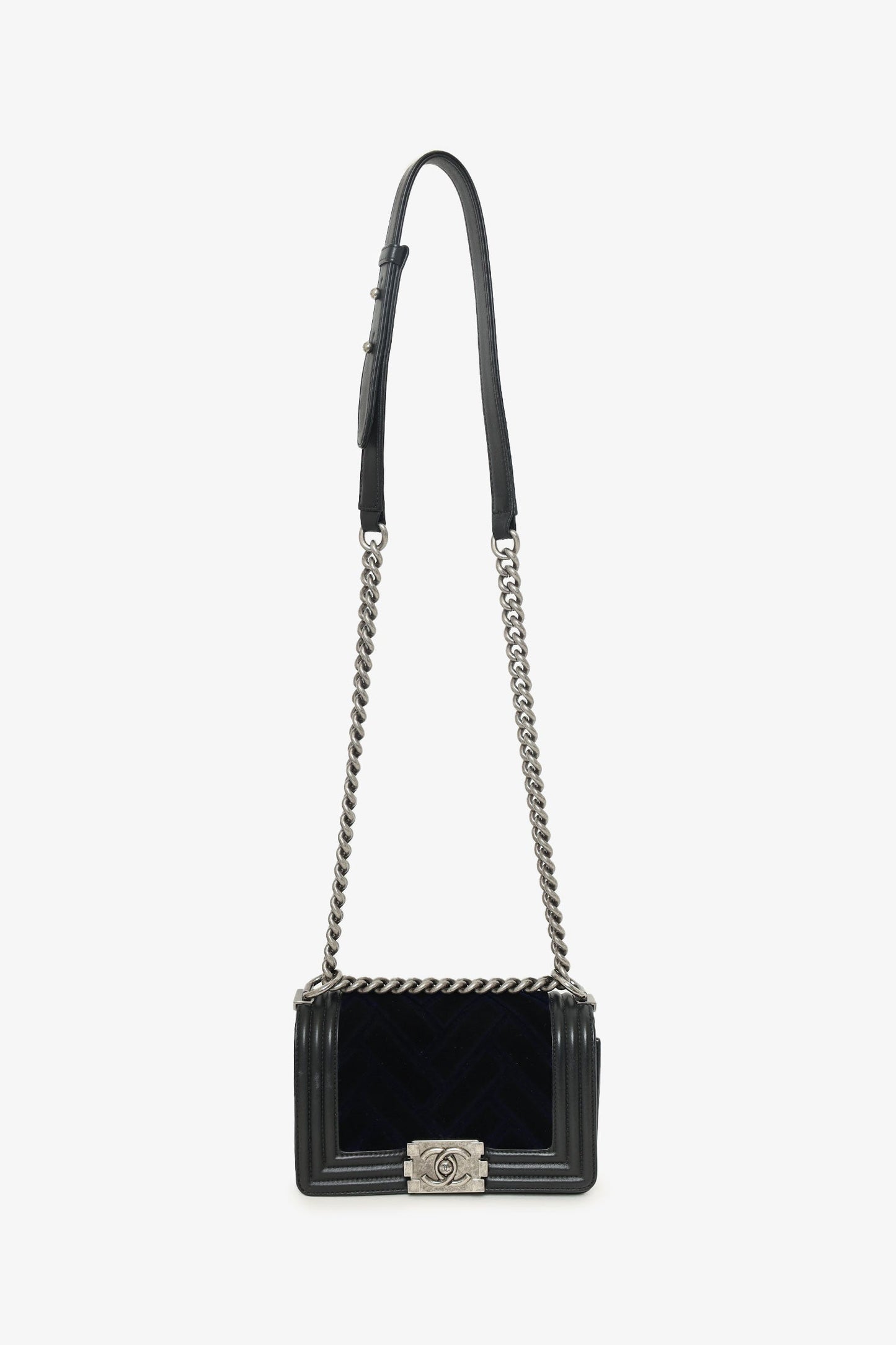 Pre-Loved Chanel™ 2017 Black/Navy Velvet/Calfskin Small Boy Bag