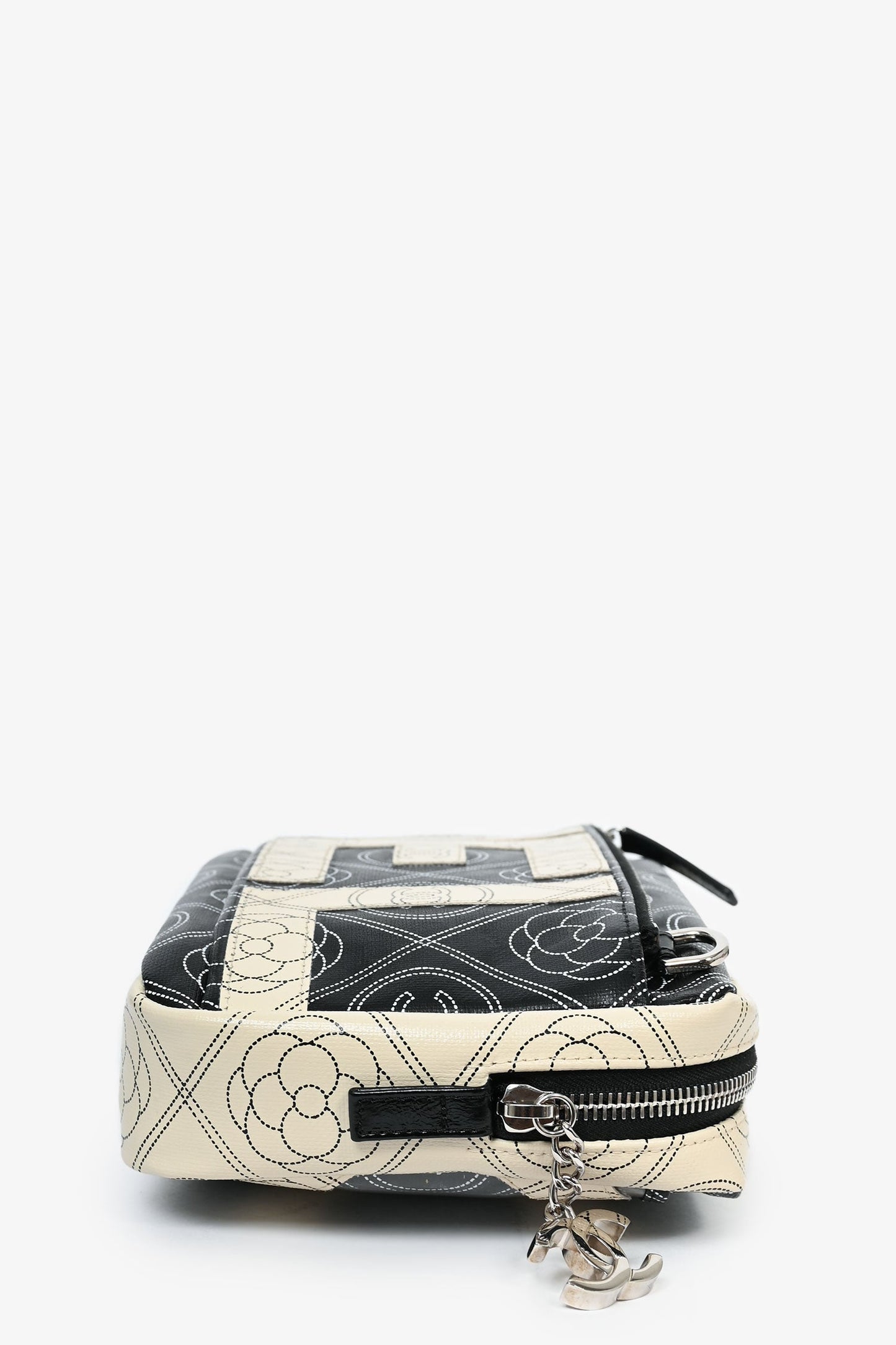 Pre-Loved Chanel™ 2017/18 Black/White Coated Canvas Camellia Logo Camera Bag with Strap