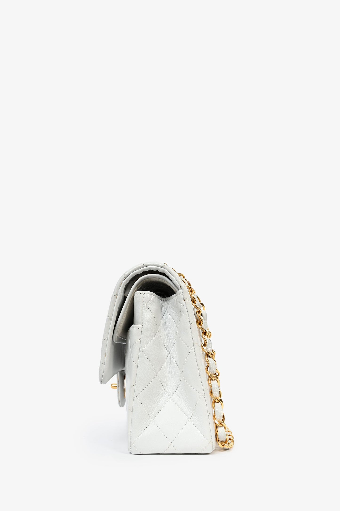 Pre-Loved Chanel™ 1991-94 Vintage White Quilted Leather Medium Double Flap (Refurbished)