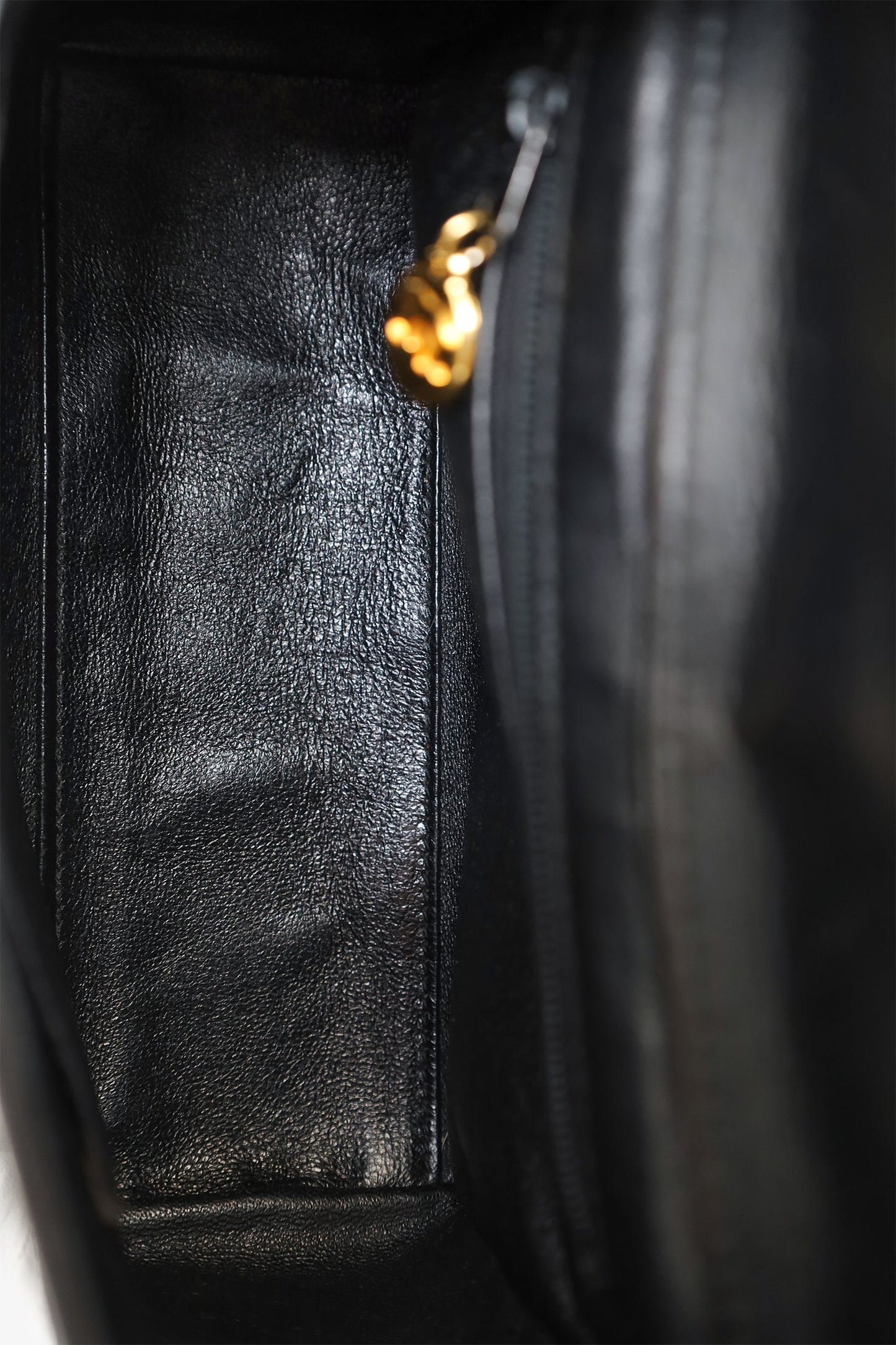 Pre-Loved Chanel™ 1991-94 Black Lambskin Round Flap Shoulder Bag