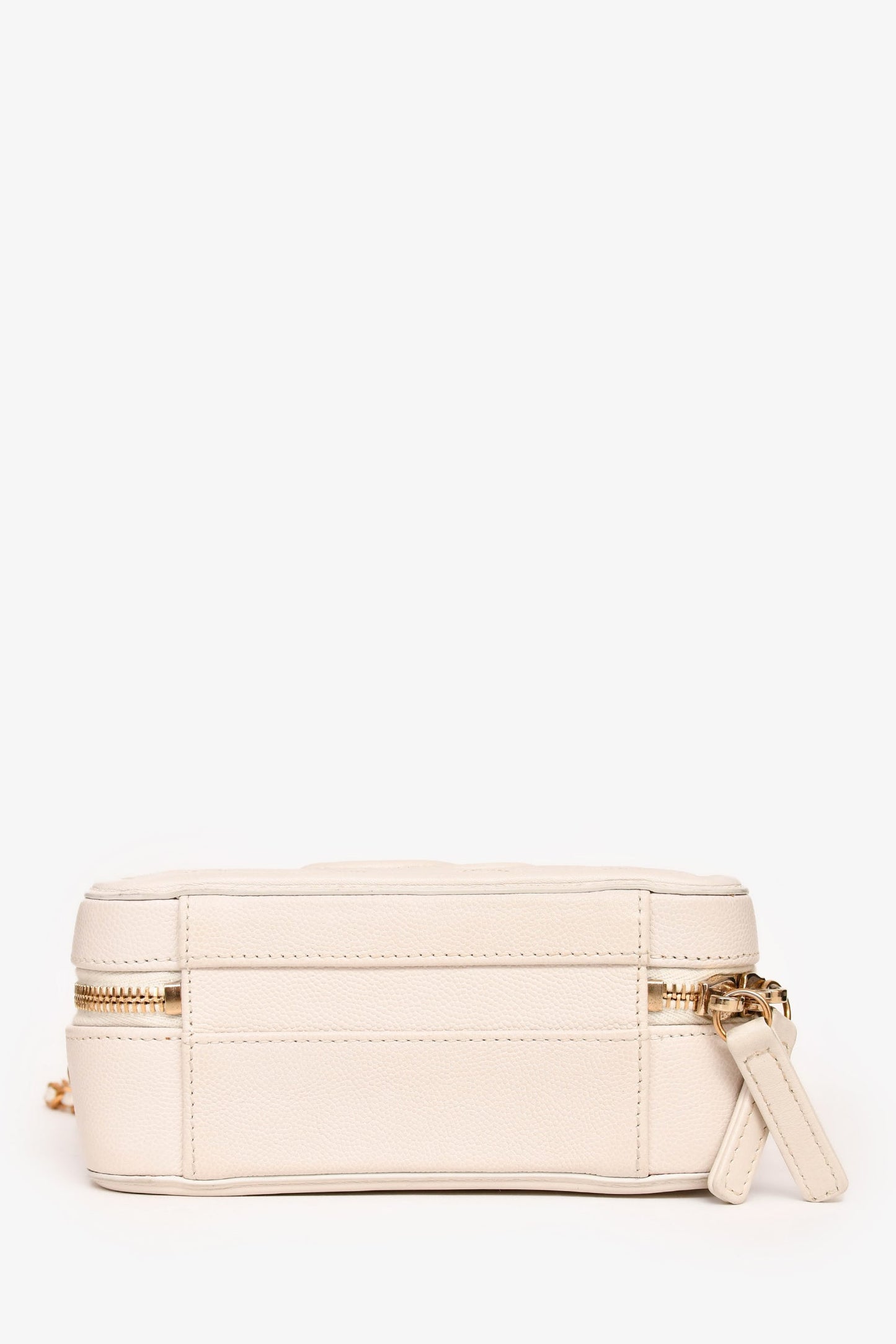 Pre-Loved Chanel™ 2017/18 Cream Caviar Leather Small Filigree Vanity Case