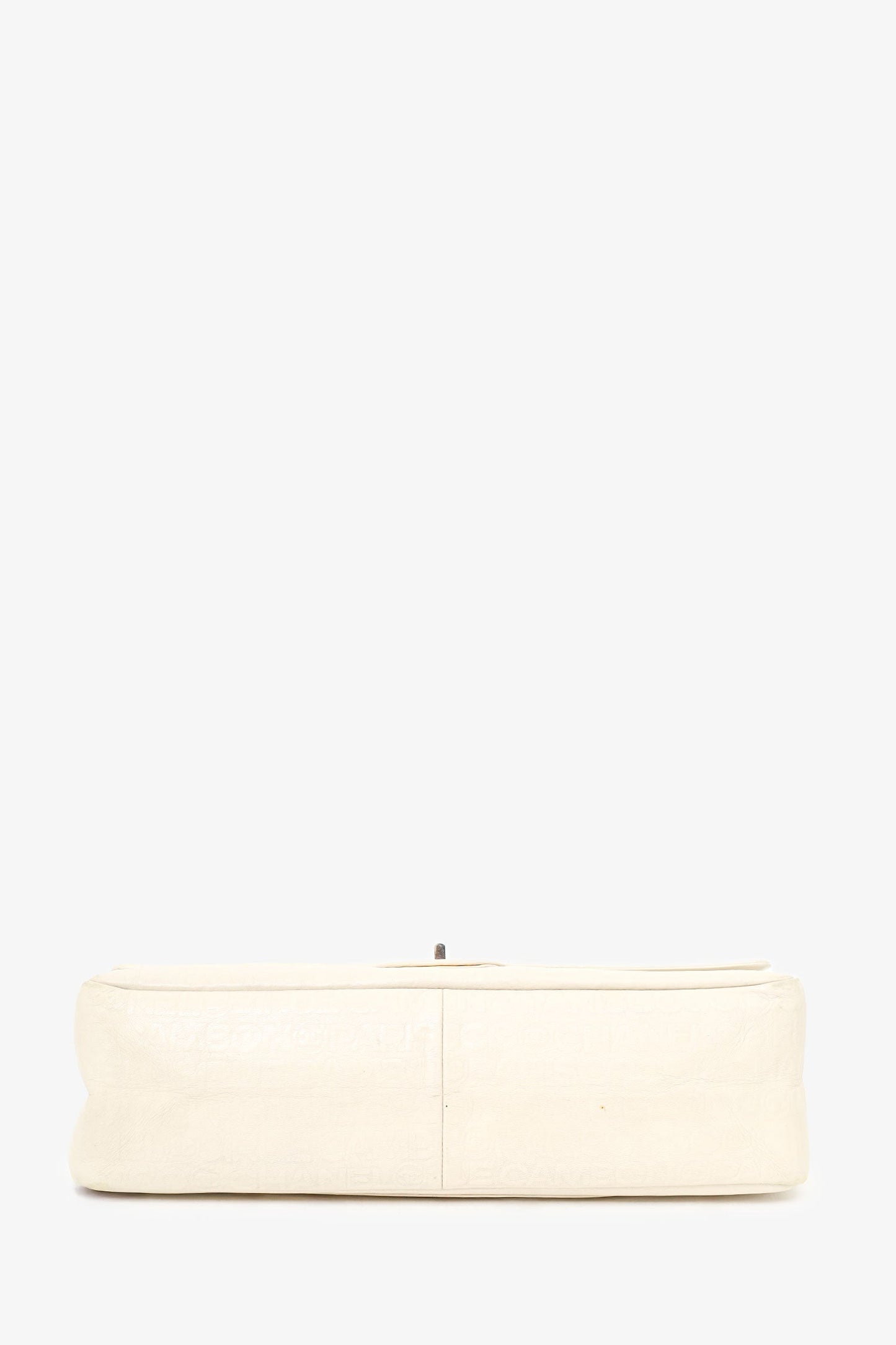 Pre-loved Chanel™ 2008-09 White Embossed CC Calfskin Unlimited Reissue 228 Flap Bag