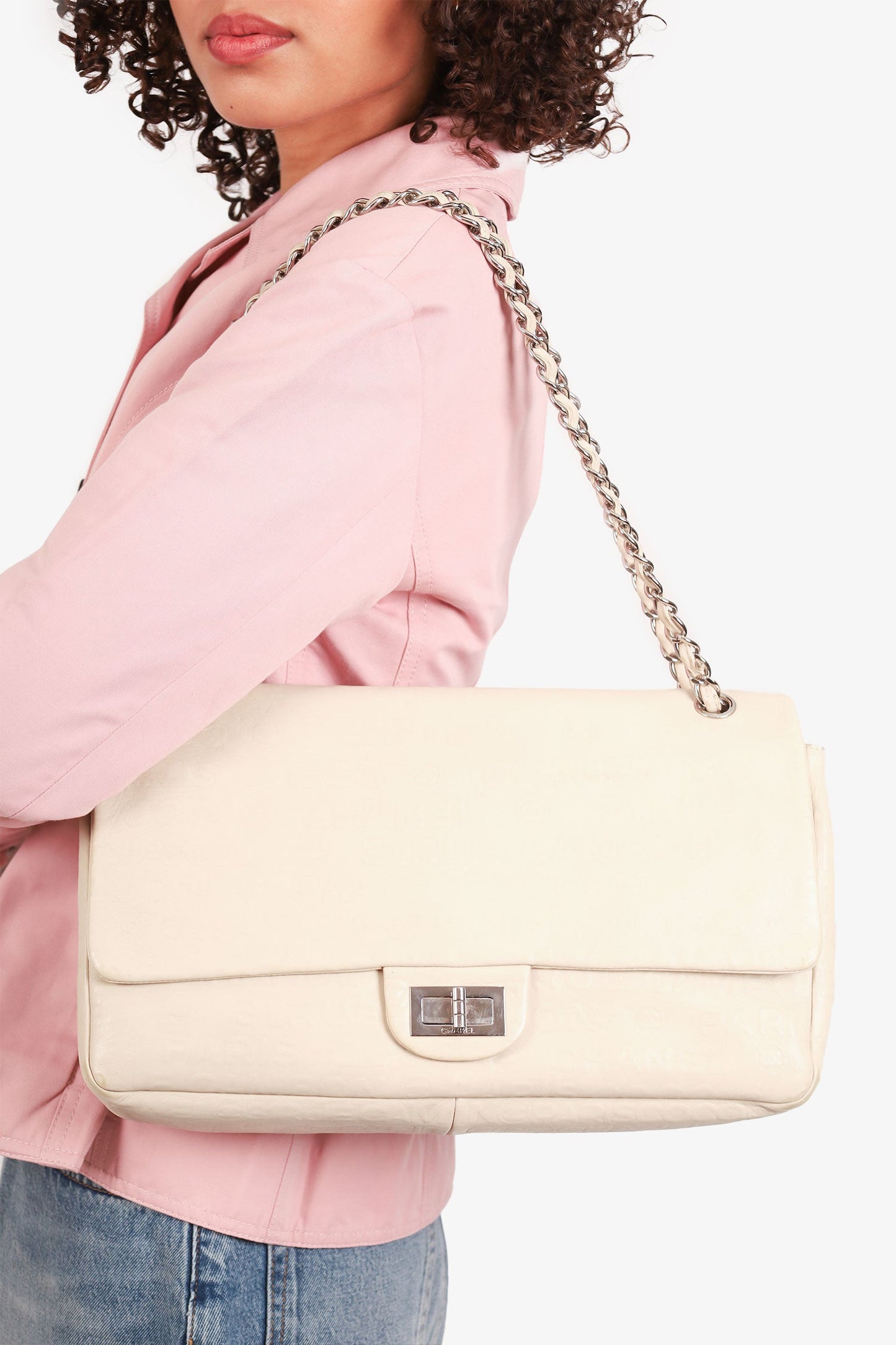 Pre-loved Chanel™ 2008-09 White Embossed CC Calfskin Unlimited Reissue 228 Flap Bag