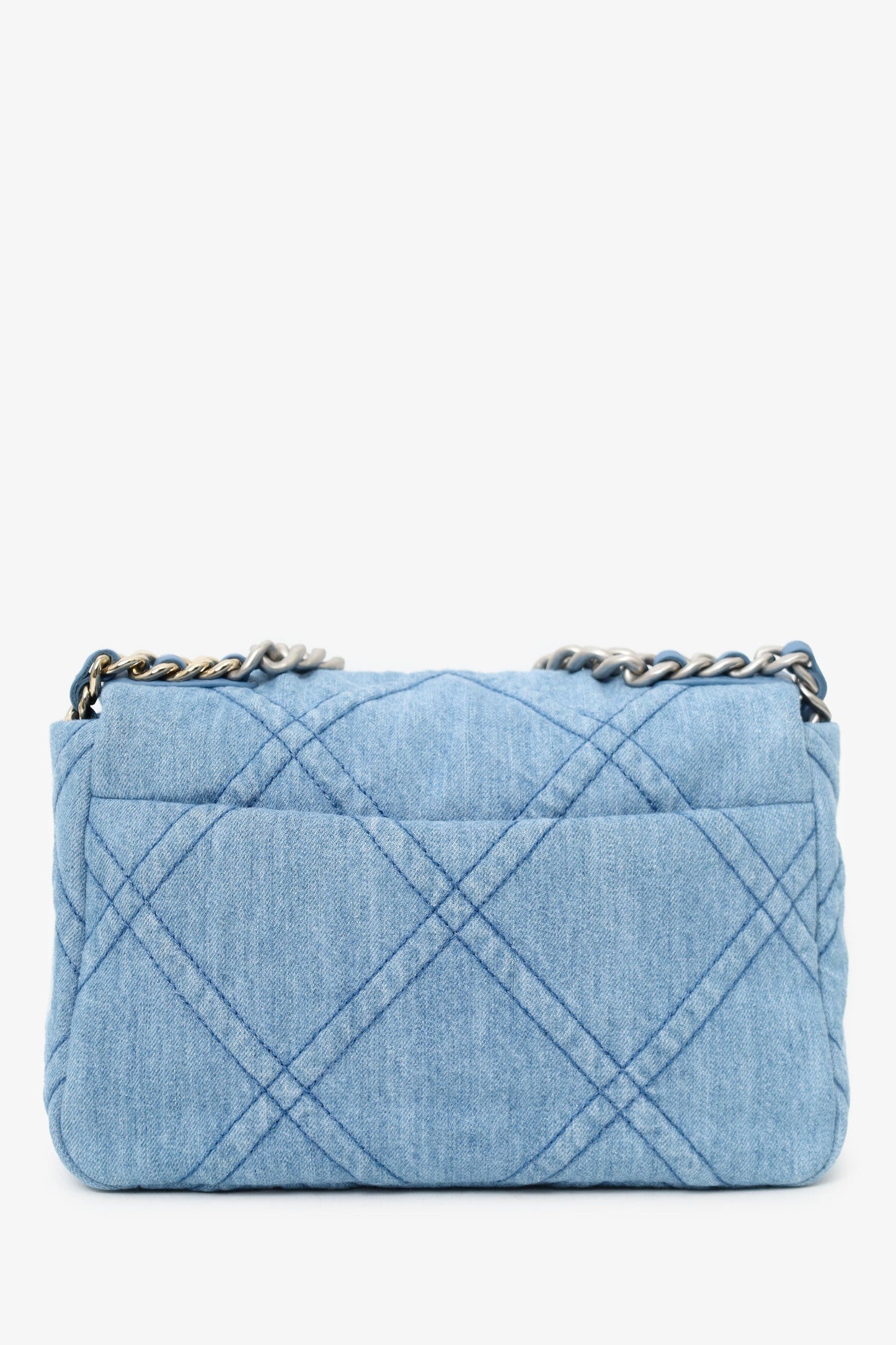 Pre-Loved Chanel™ Blue Denim 'Chanel 19' Medium Flap Bag