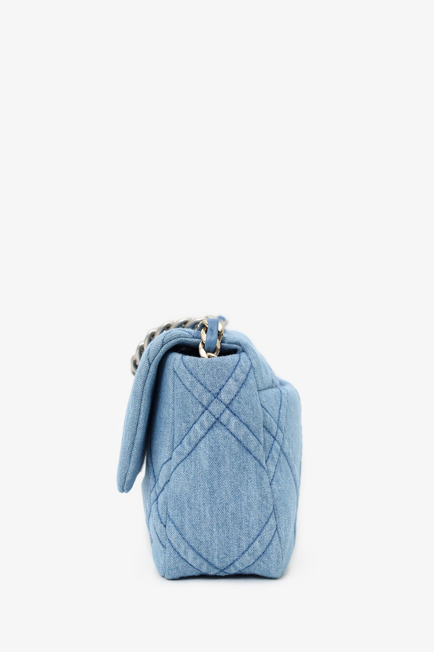 Pre-Loved Chanel™ Blue Denim 'Chanel 19' Medium Flap Bag