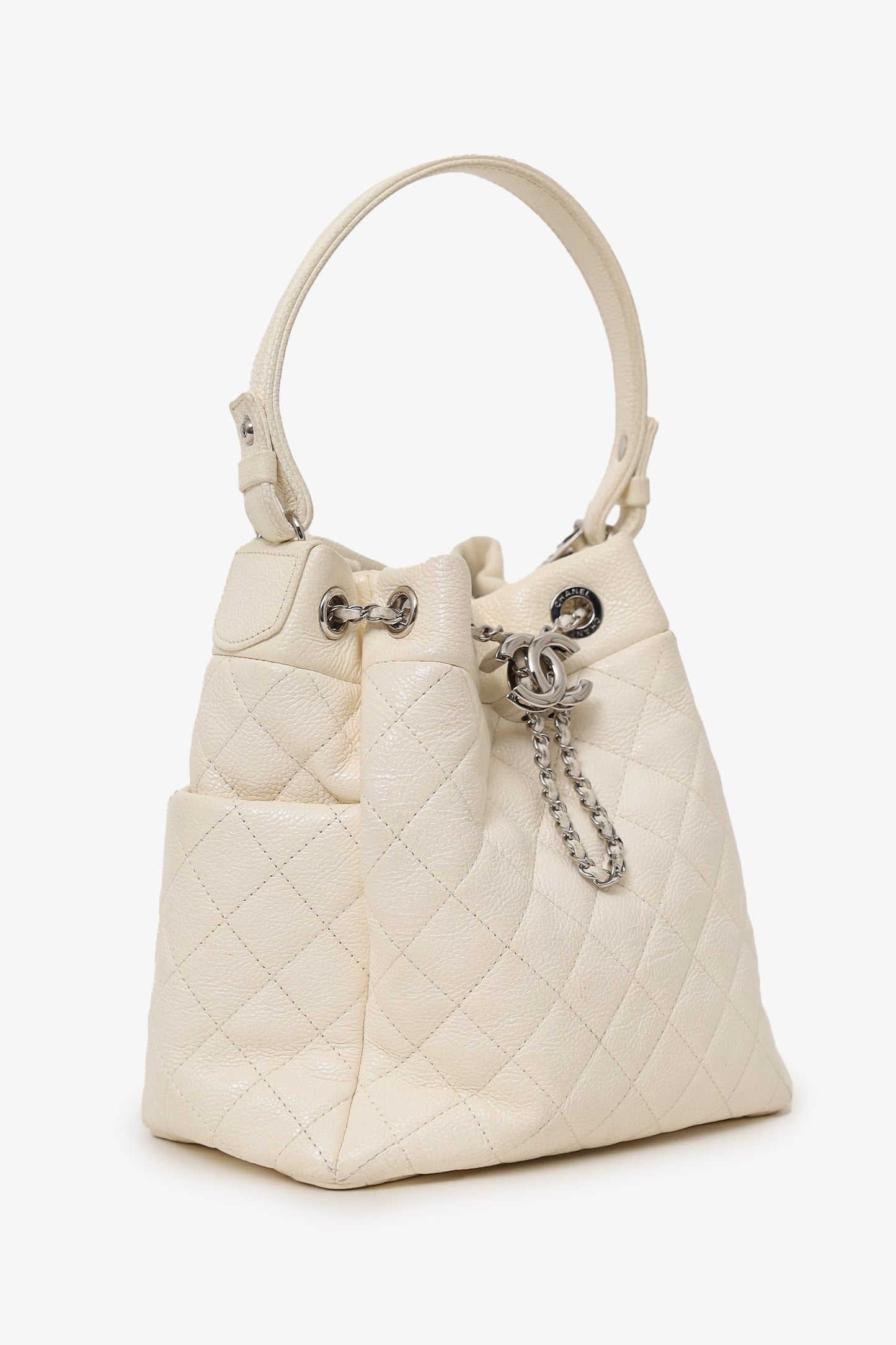 Pre-Loved Chanel™ 2019-20 Cream Caviar Leather CC Chain Drawstring Bucket Bag