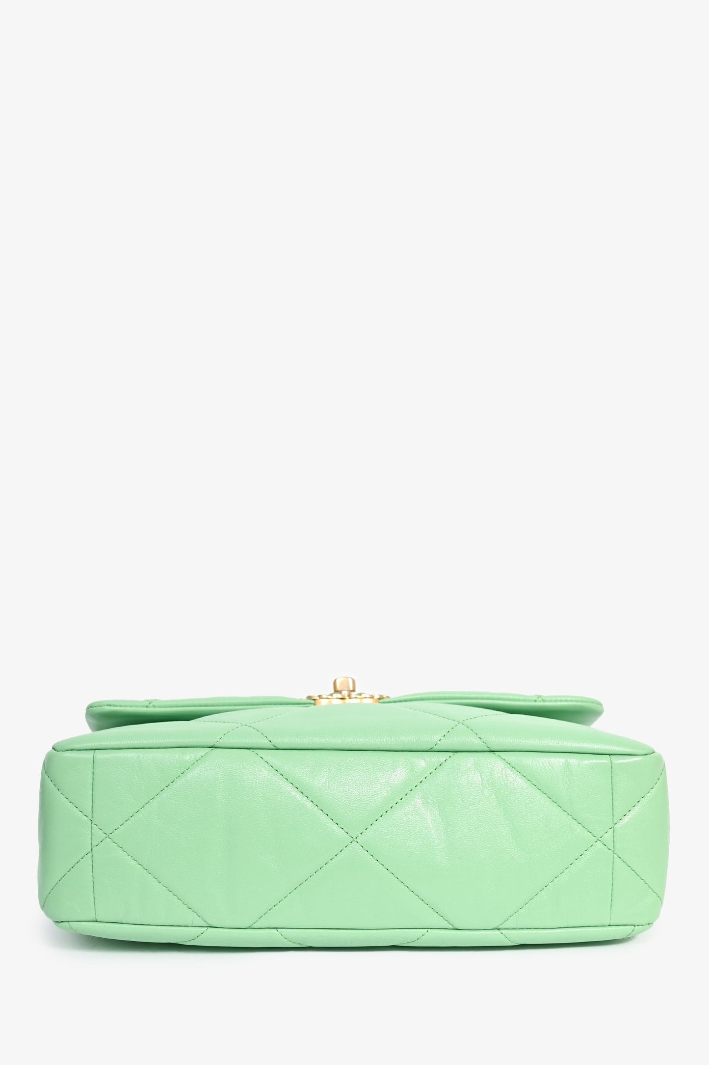 Pre-Loved Chanel™ Green Leather Large 19 Flap Shoulder Bag