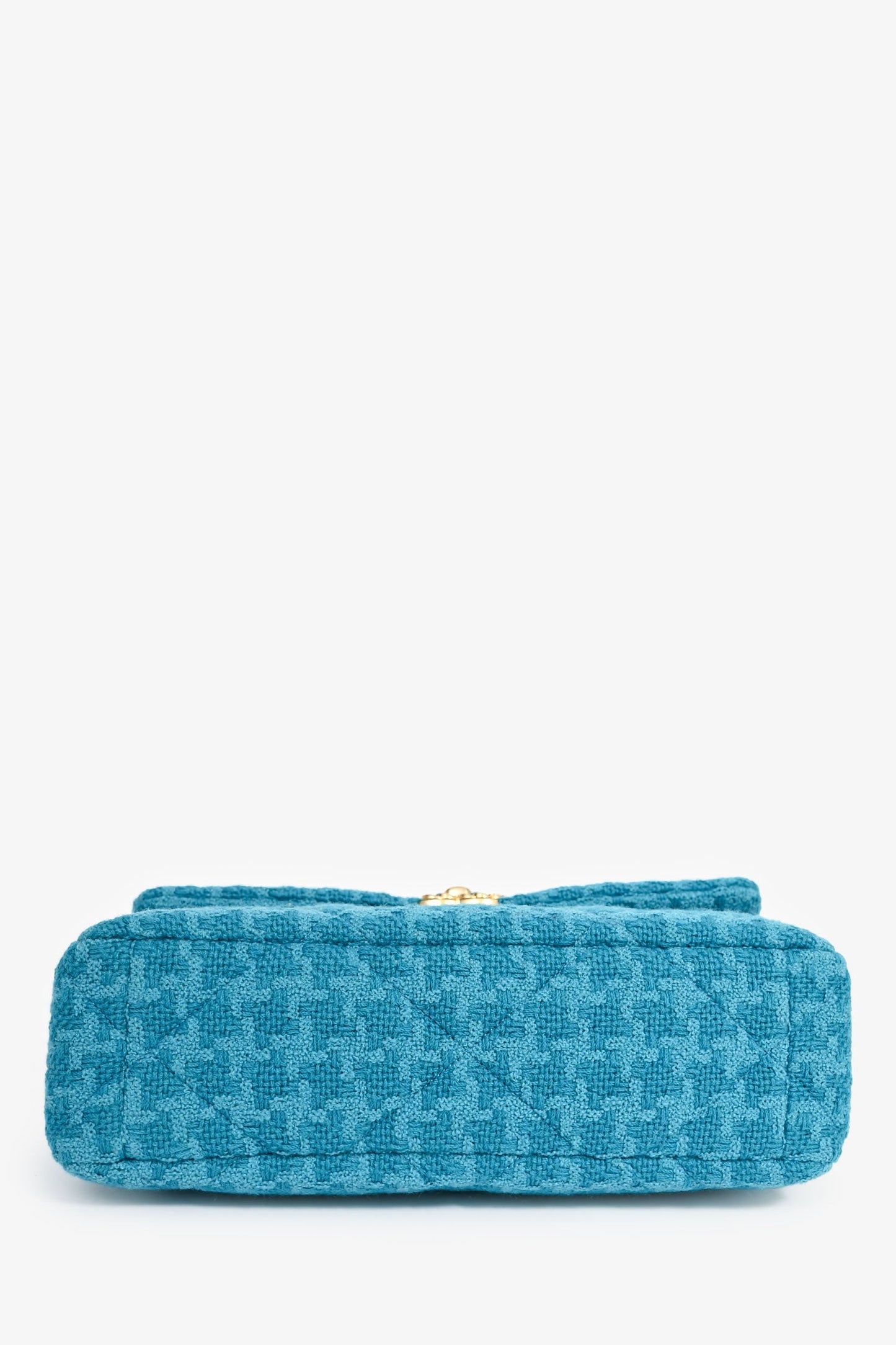 Pre-Loved Chanel™ Blue Houndstooth Tweed Large 19 Flap Shoulder Bag