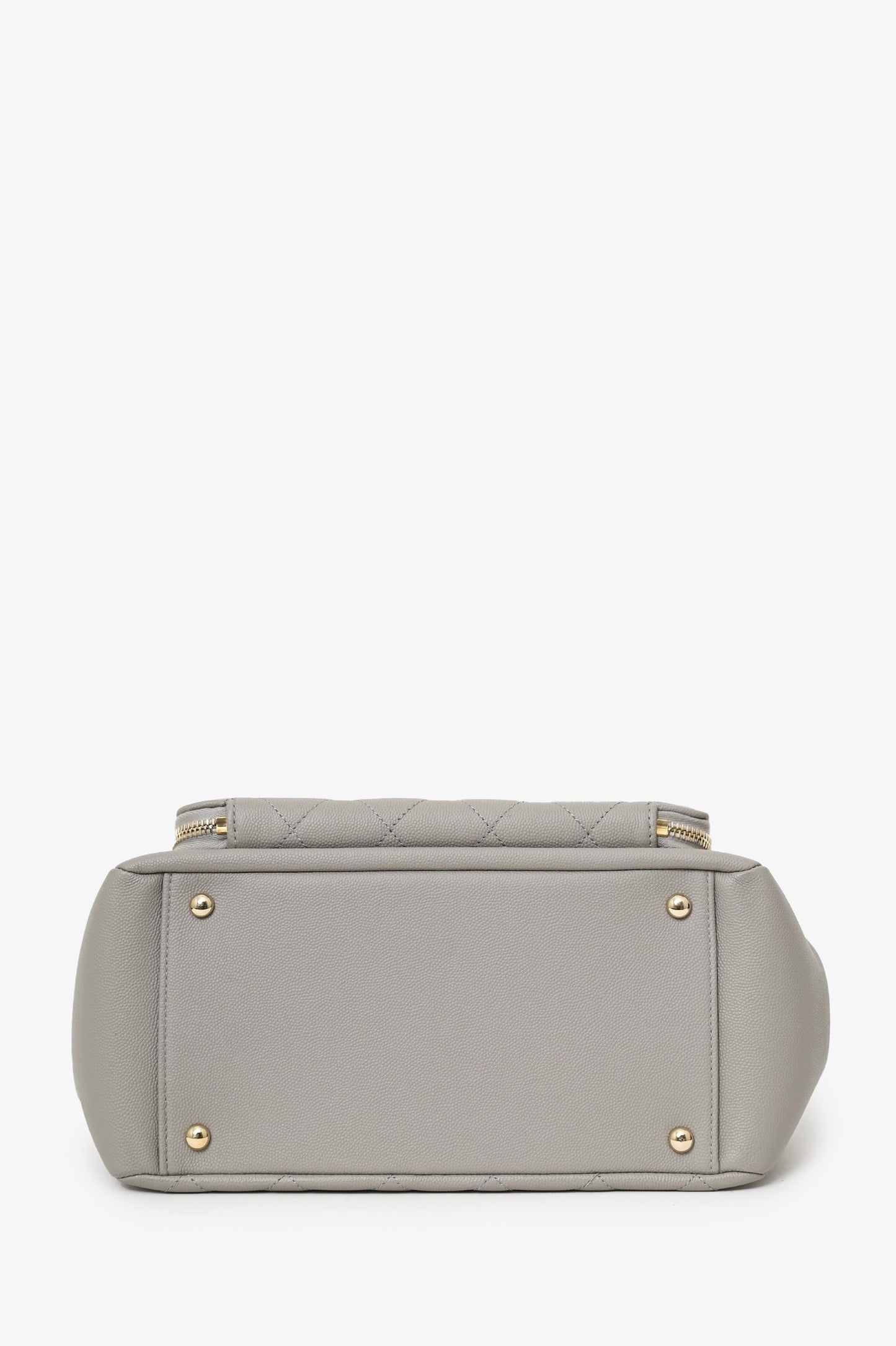 Pre-Loved Chanel™ 2019 Grey Caviar Leather Quilted Small Business Affinity Shopping Tote