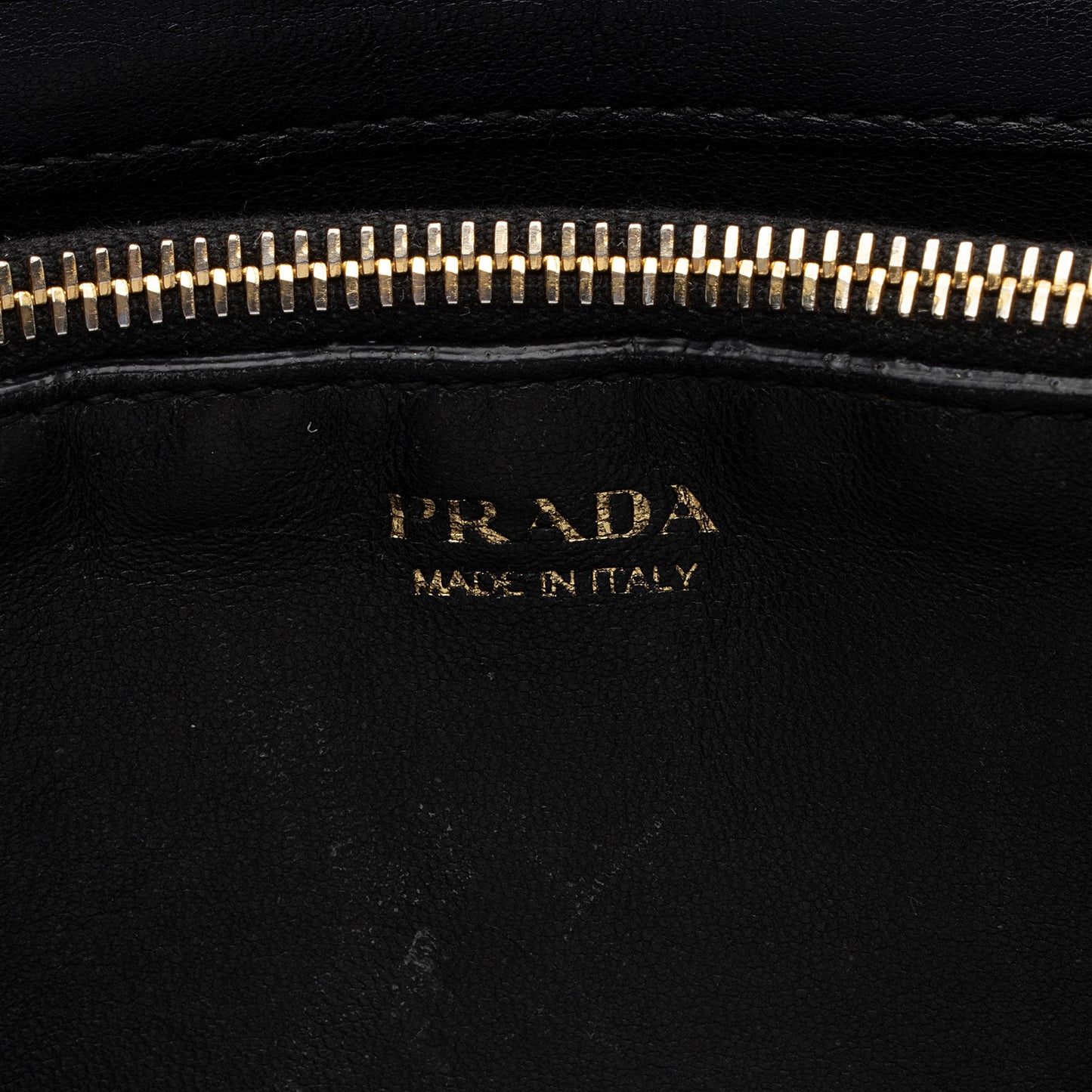 Prada Chevron Calfskin Diagramme Crossbody Bag (SHF-GpeaPx)