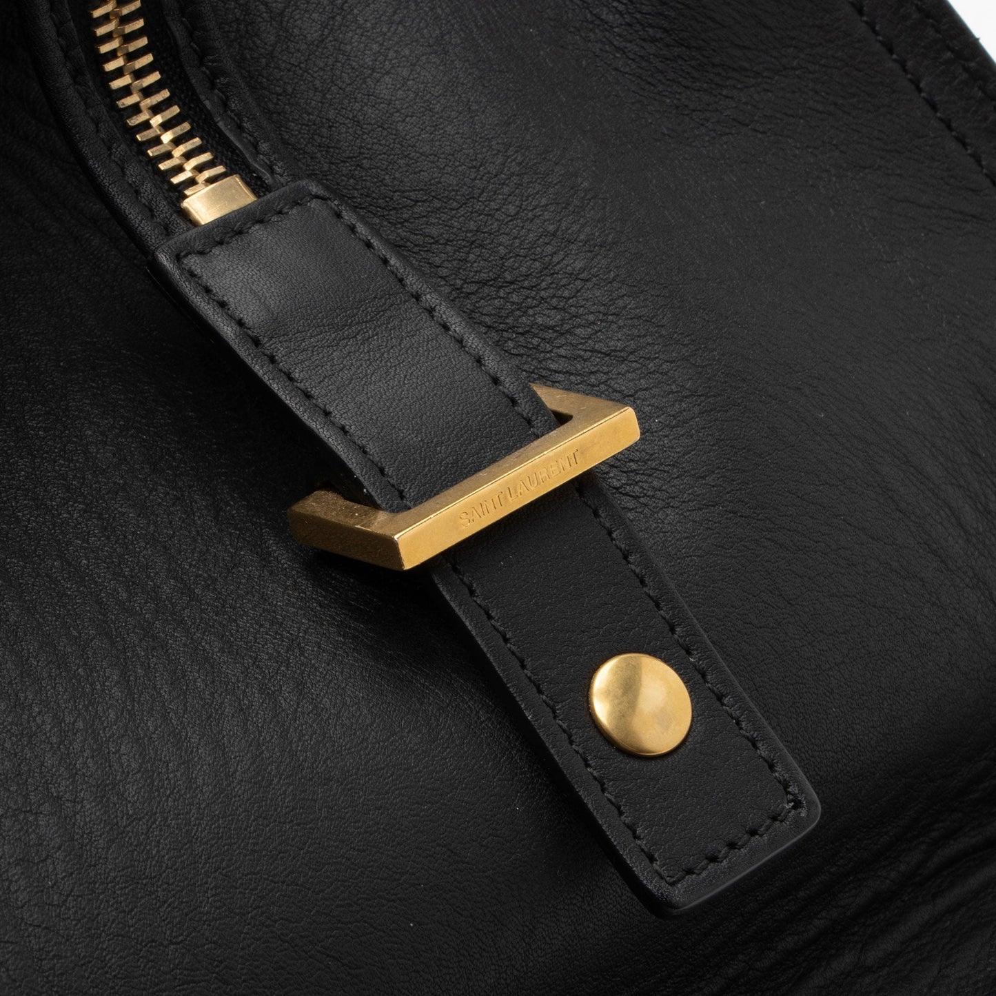 Saint Laurent Calfskin Cabas Chyc Medium Tote (SHF-vEmkbR)