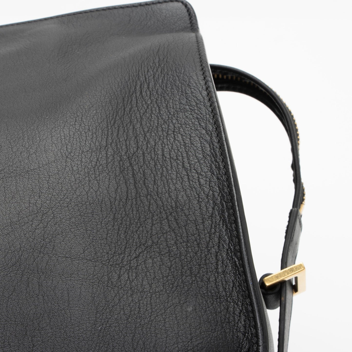 Saint Laurent Calfskin Cabas Chyc Medium Tote (SHF-vEmkbR)