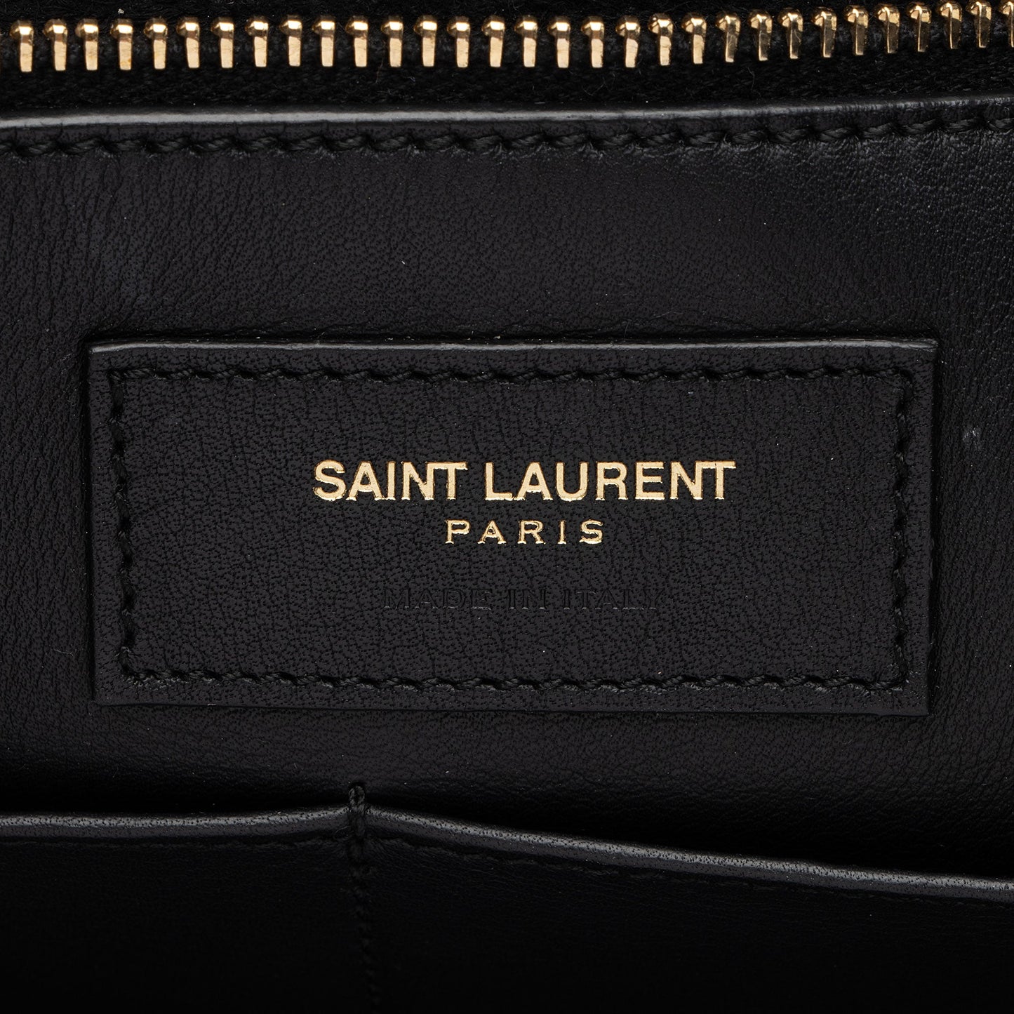Saint Laurent Calfskin Cabas Chyc Medium Tote (SHF-vEmkbR)