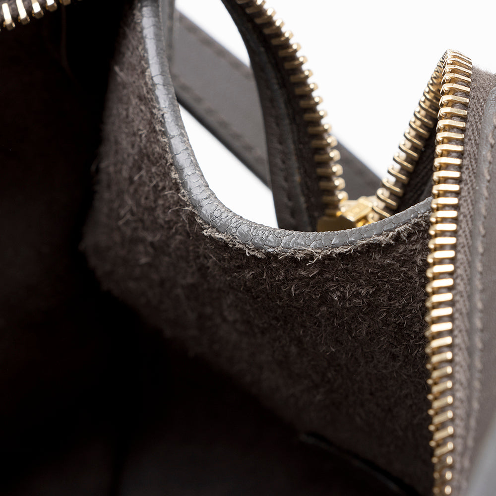 Saint Laurent Calfskin Classic Cabas Y Small Tote - FINAL SALE (SHF-15189)