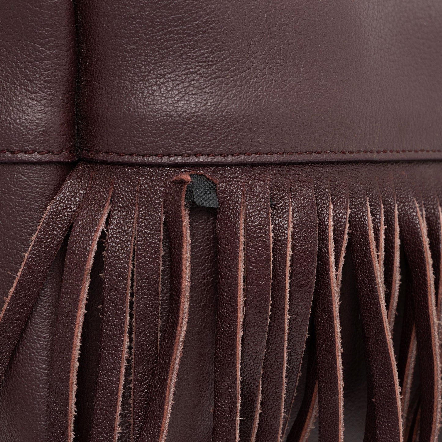 Saint Laurent Calfskin Fringe Large Shopping Tote (SHF-h6dSh9)