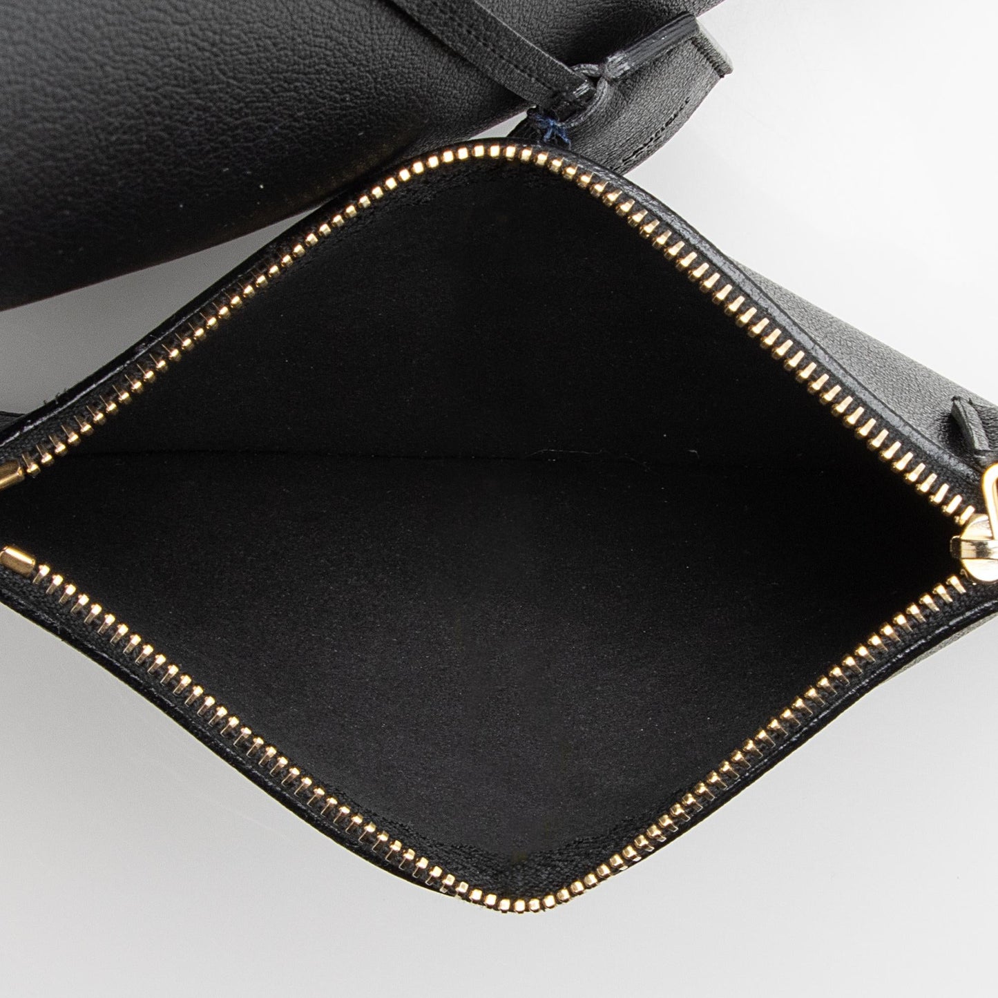 Saint Laurent Calfskin Large Shopping Tote (SHF-22494)