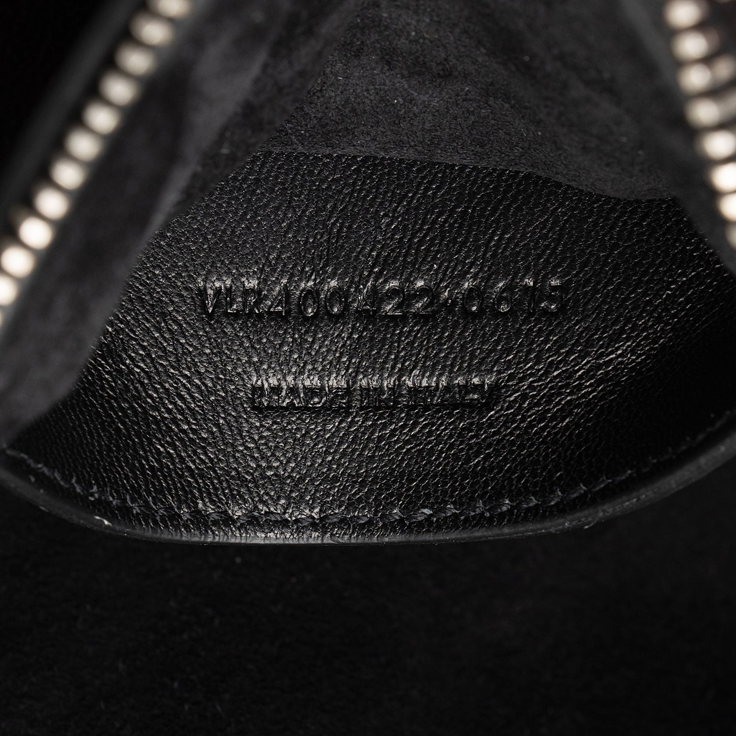 Saint Laurent Calfskin Lipstick Baby Duffle Bag (SHF-0OJW25)