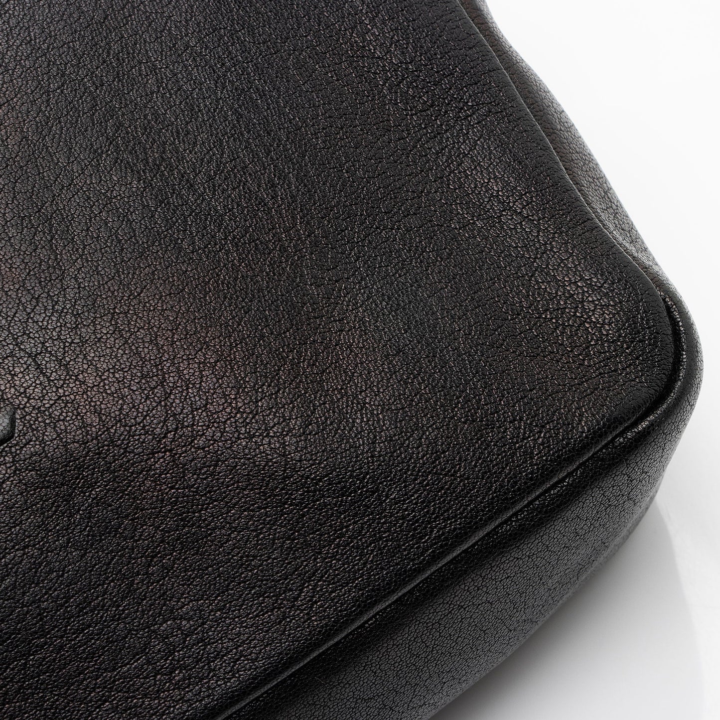Saint Laurent Calfskin Monogram Lou Camera Bag (SHF-nQTbpp)