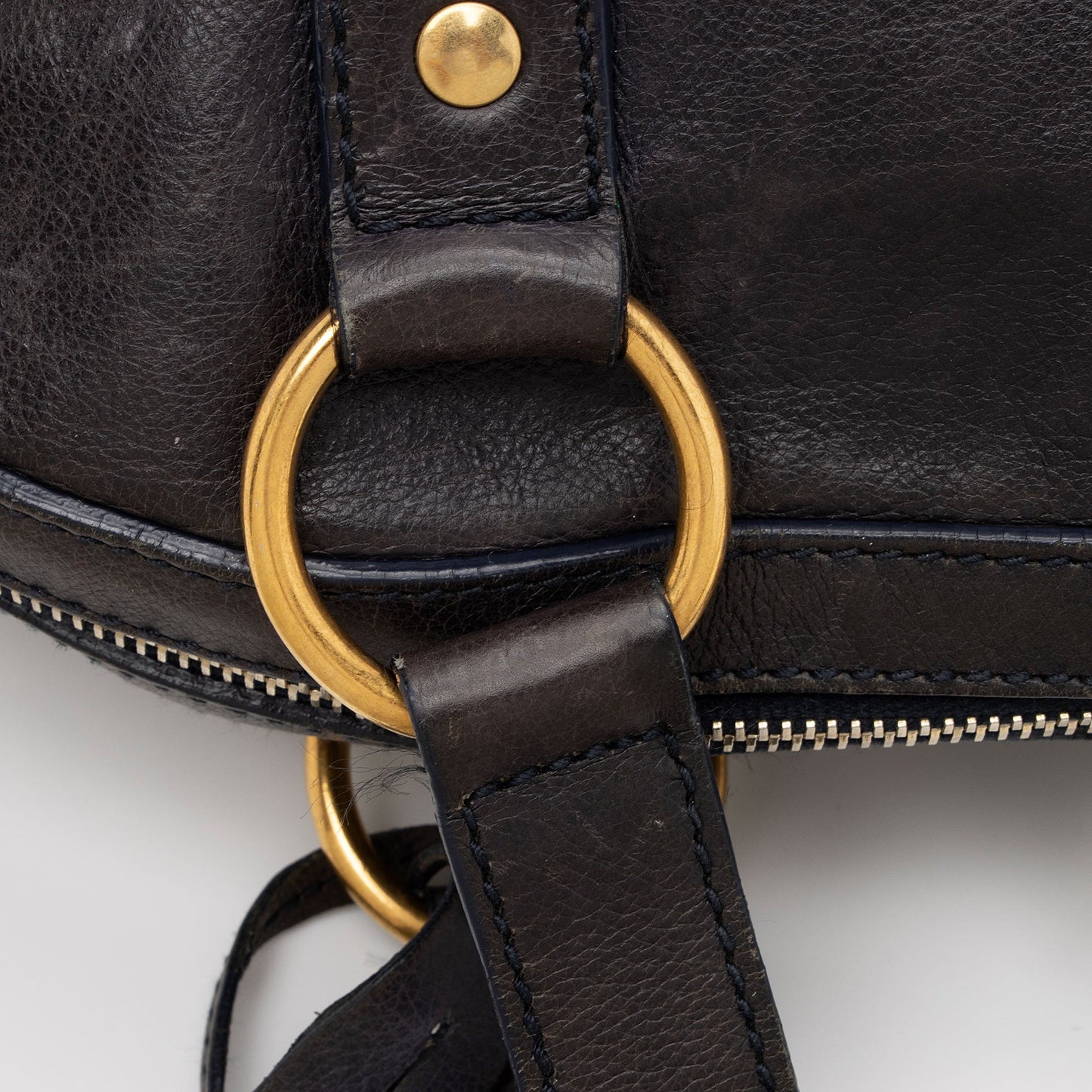 Saint Laurent Calfskin Muse Large Satchel (SHF-xn5heQ)